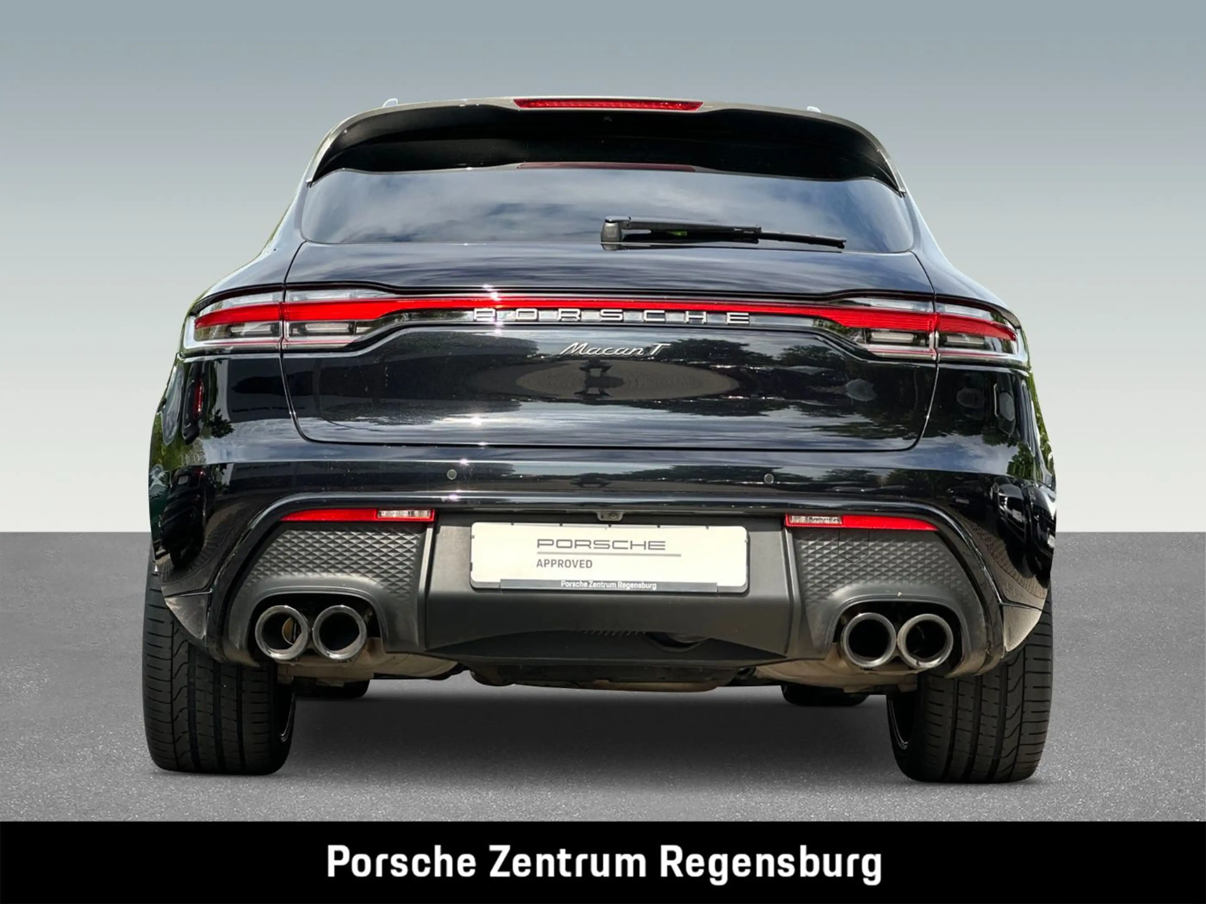 Porsche Macan T PANO 360° Burmester — photo 5