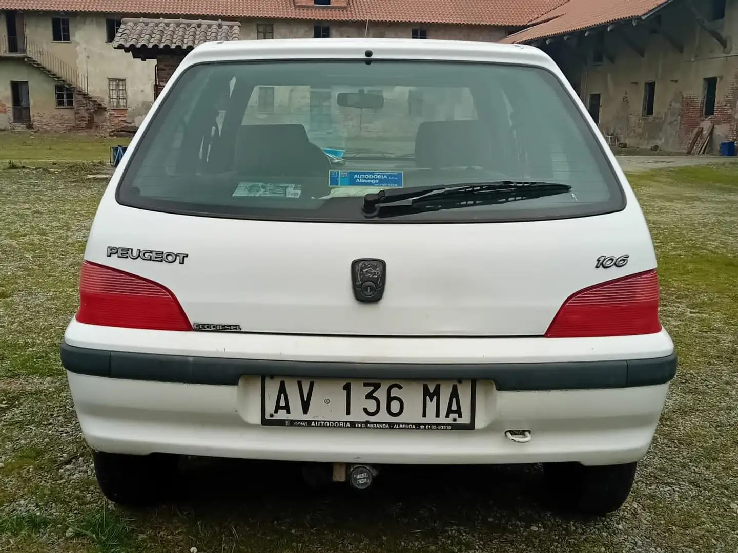 Peugeot 106 106 3p 1.6d XR Wit - 2