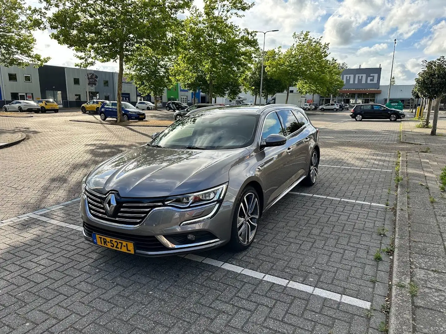 Renault Talisman 1.6 TCe 150 Intens LED/BOSE/4Control Grijs - 2