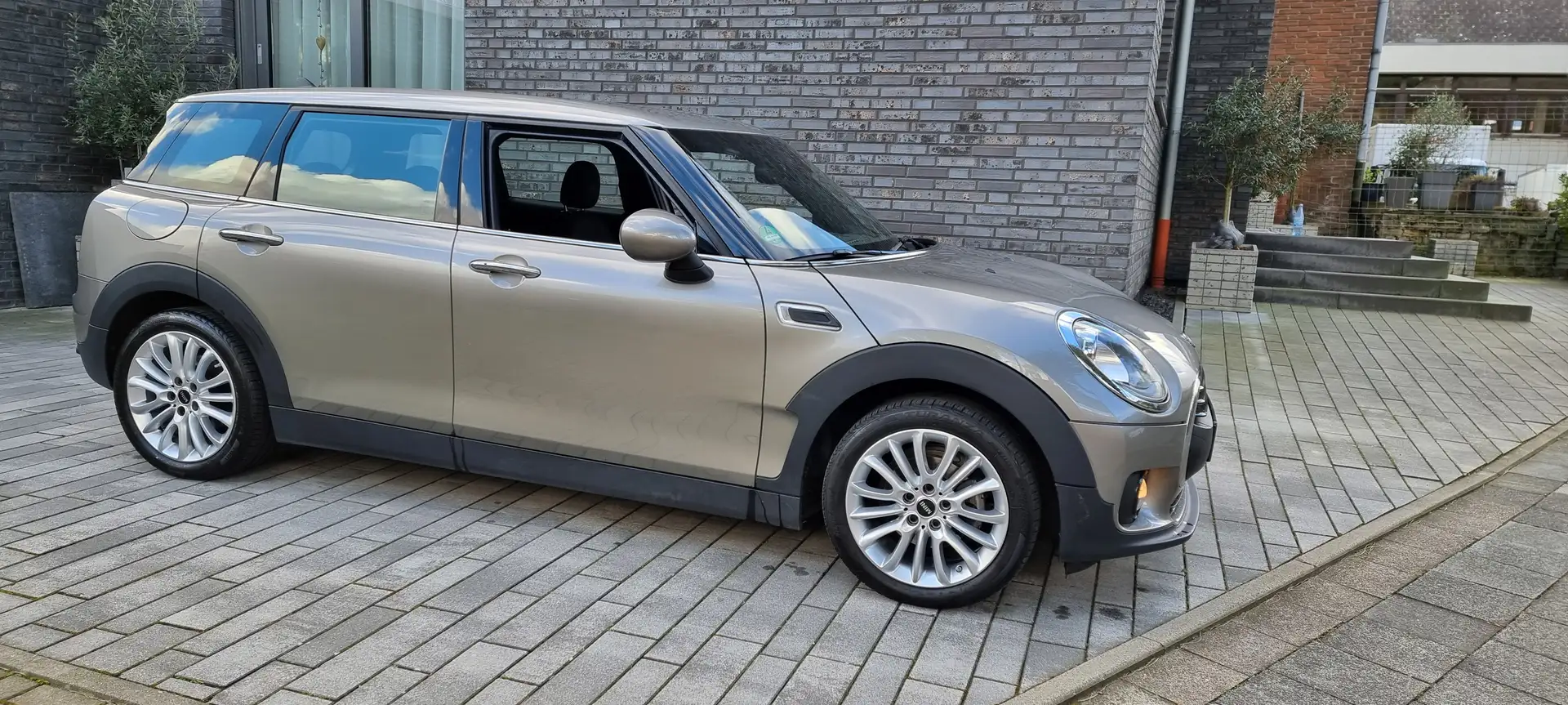 MINI One D Clubman One D Zilver - 1