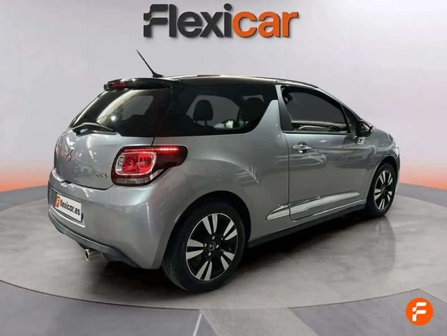 DS Automobiles DS 3 PureTech 81kW (110CV) EAT6 So Chic Gri - 2