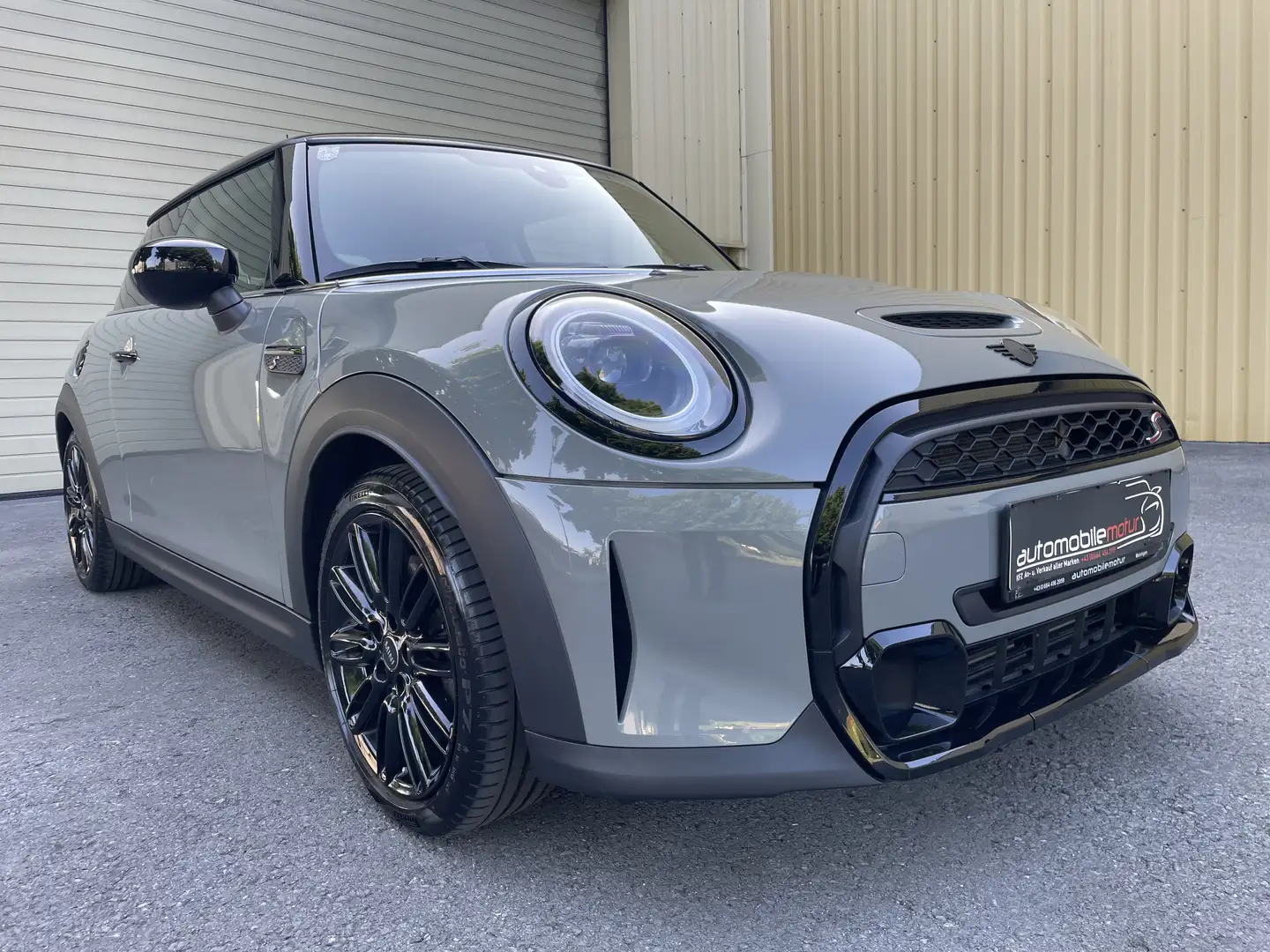 MINI John Cooper Works Automatik John Cooper Works S Grau - 2