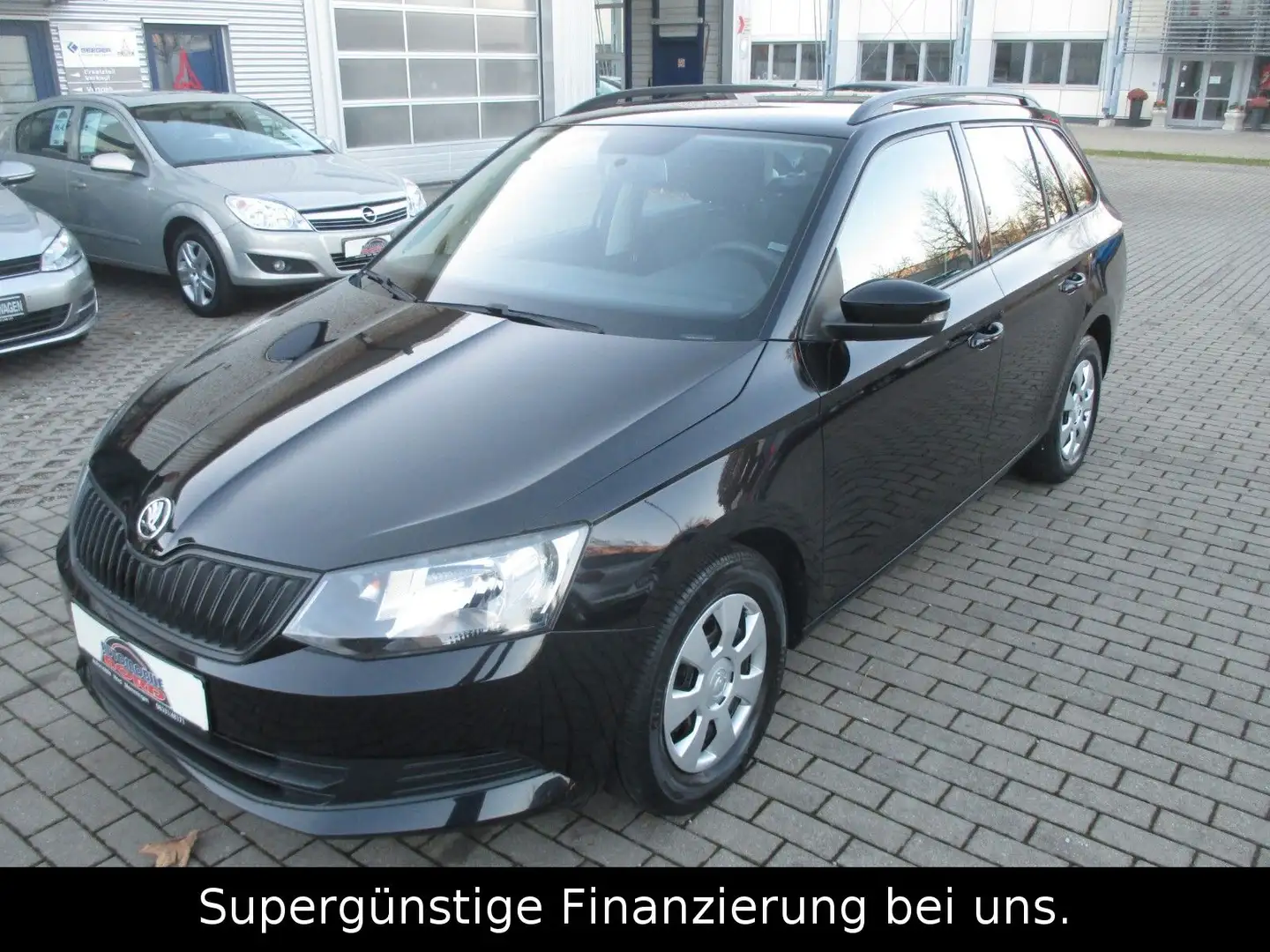 Skoda Fabia Combi Active,KLIMA,GARANTIE,AHK Noir - 1