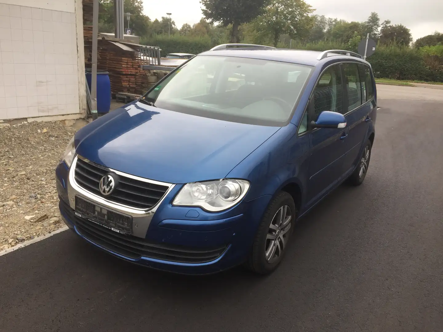 Volkswagen Touran 1.4 TSI TRENDLINE 7 SITZE ALU KLIMA FEST PREIS Modrá - 2