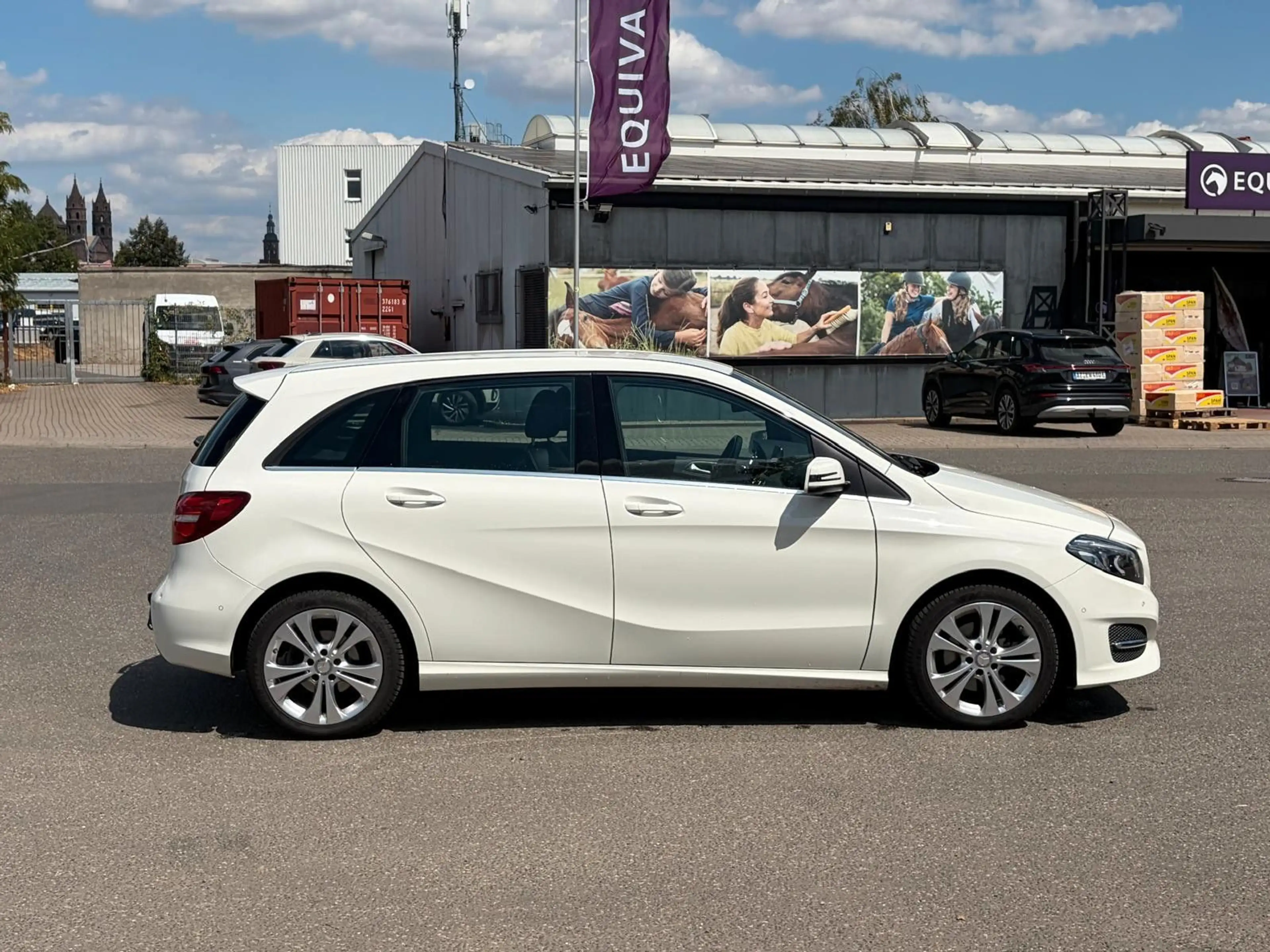 Mercedes-Benz B 200 CDI / d Automatik / Navi / PDC / Euro 6 — photo 6