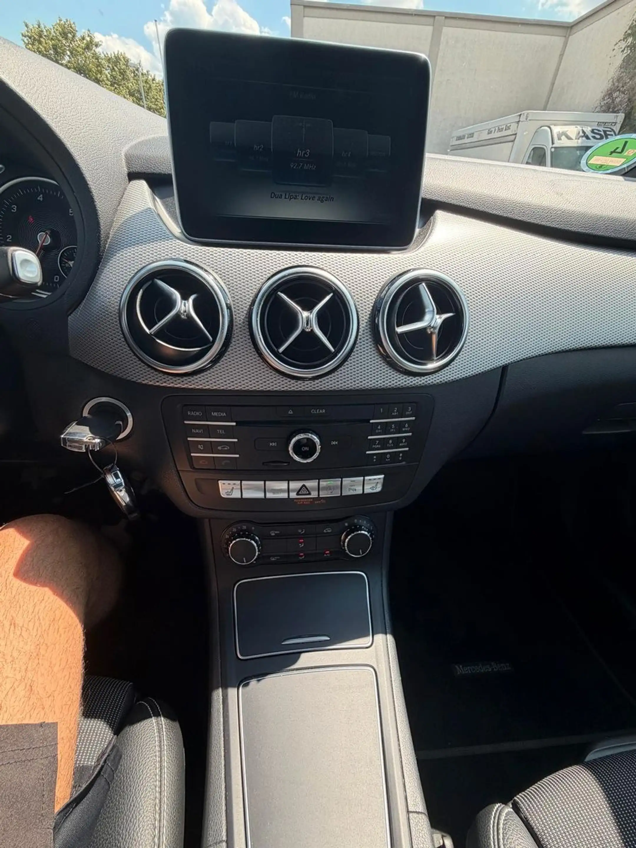 Mercedes-Benz B 200 CDI / d Automatik / Navi / PDC / Euro 6 — photo 15
