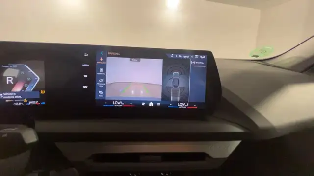 BMW 2 Series view 17