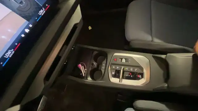 BMW 2 Series view 16