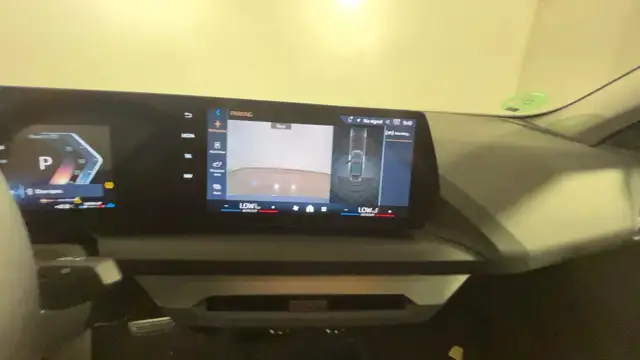 BMW 2 Series view 15