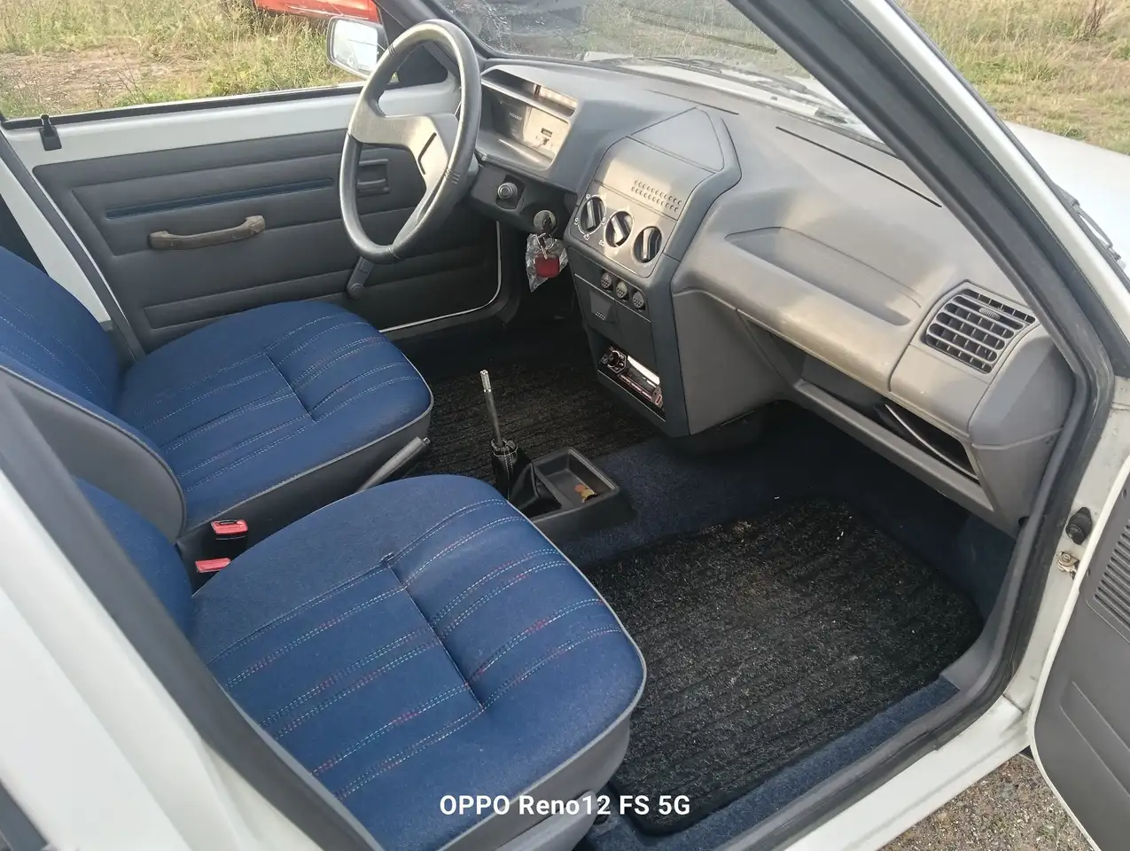 PEUGEOT 205 JUNIOR 1.0 ESSENCE – 1990 – 108 000 KM, foto 5