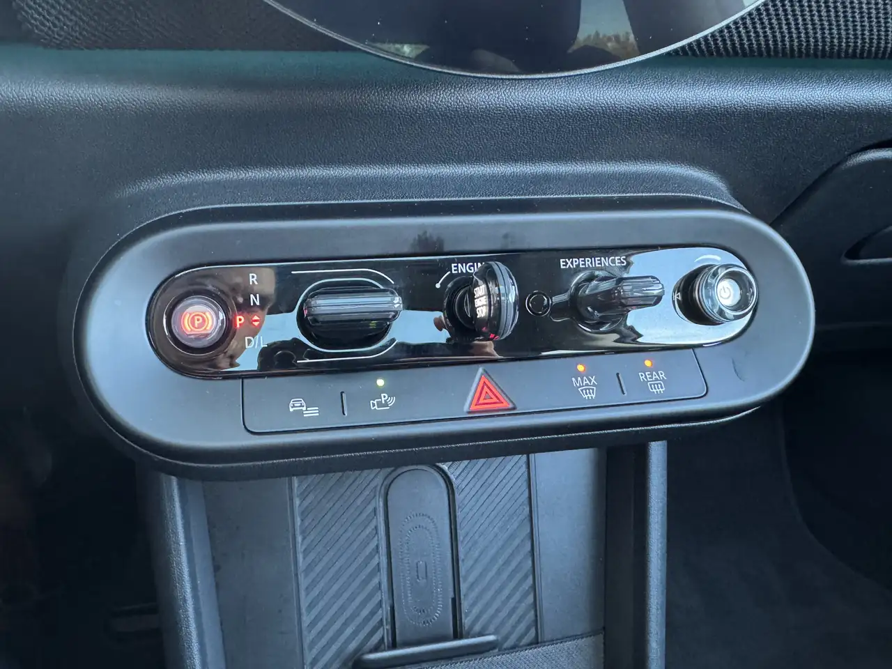 MINI Cooper C Classic Trim PANO HuD DA PA LenkradHzg 20