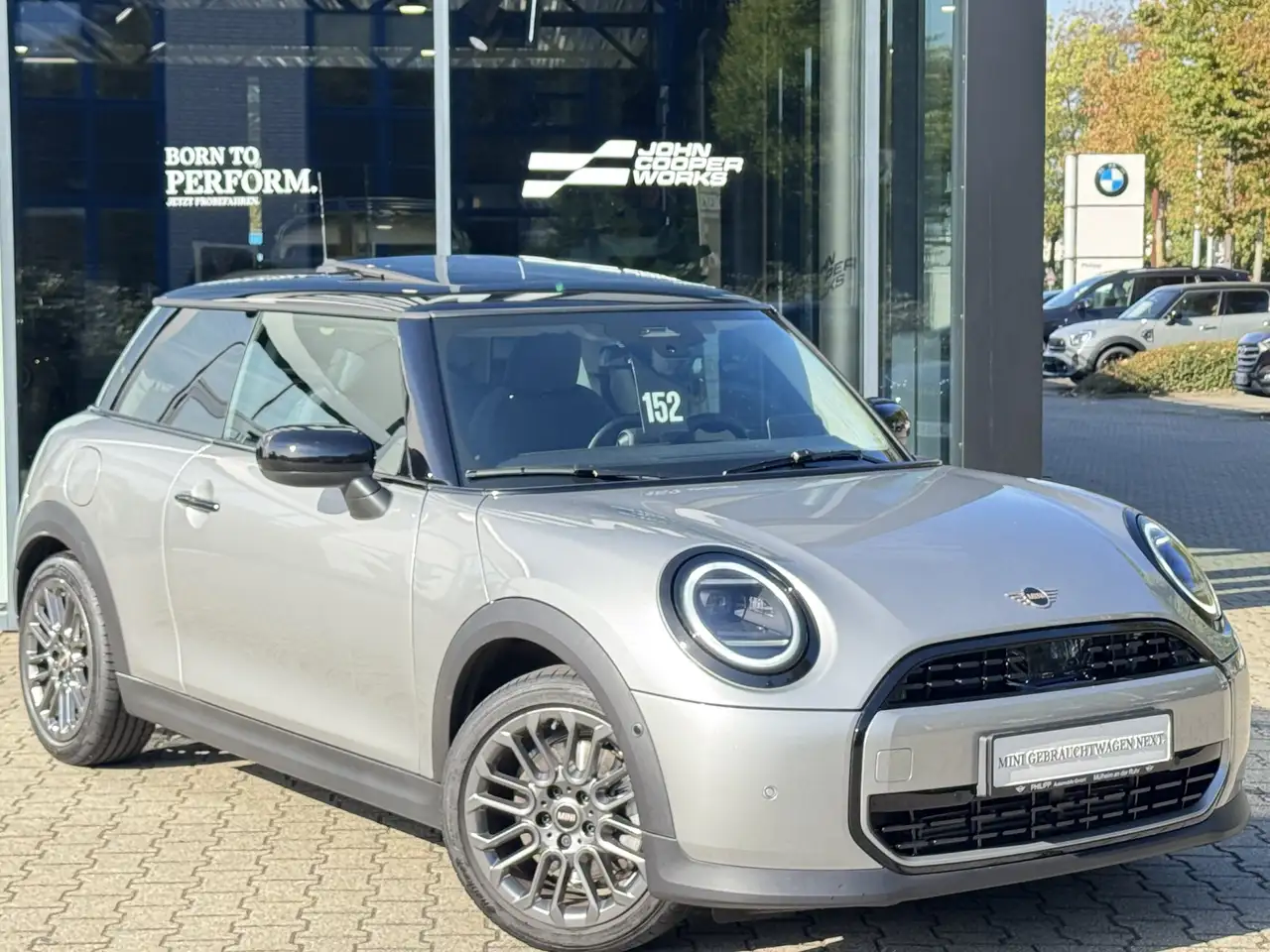 MINI Cooper C Classic Trim PANO HuD DA PA LenkradHzg 4