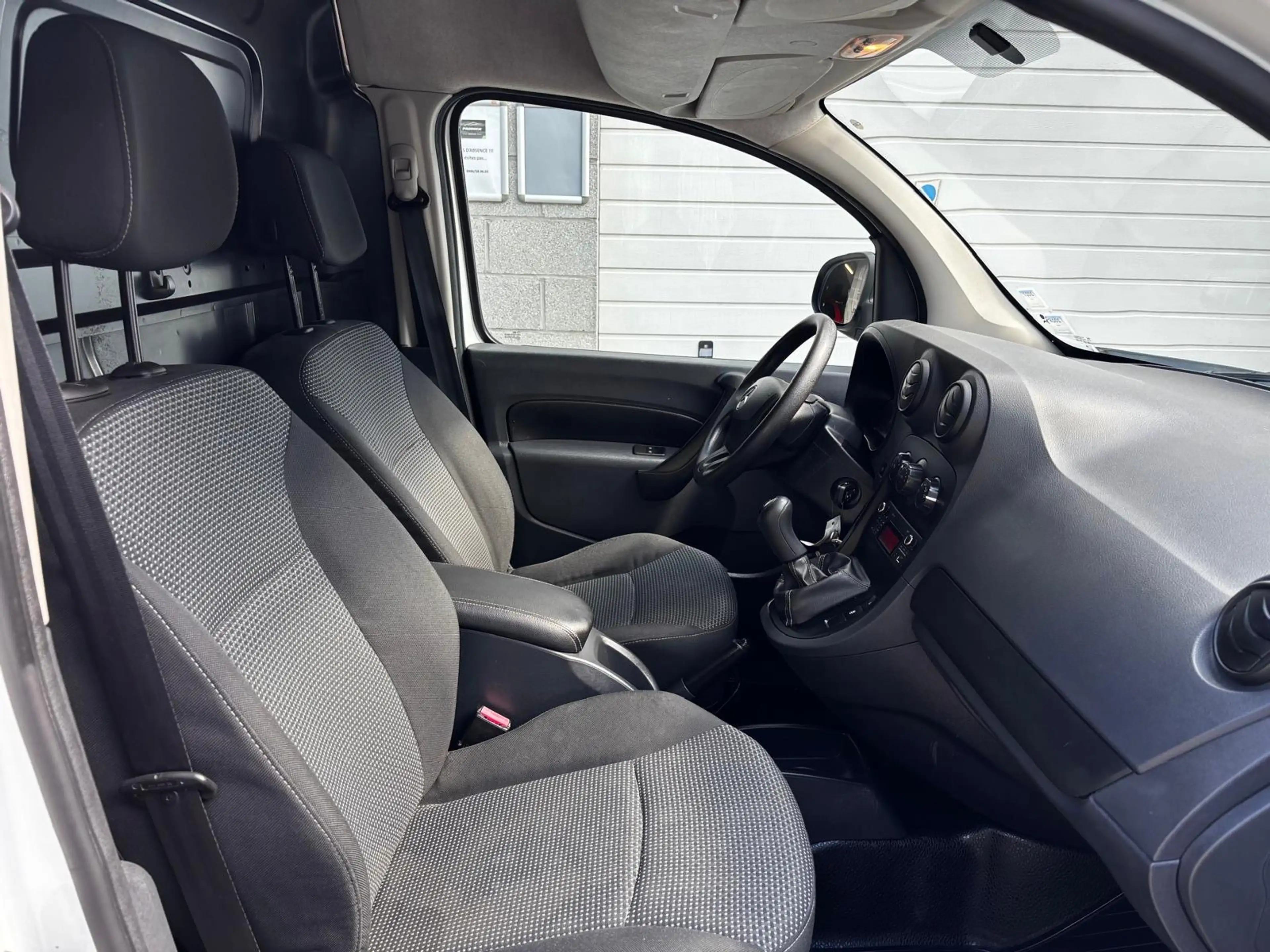 Mercedes-Benz Citan Citan 1.5 CDI A2 Perfect Tool - GARANTIE - TVAC — photo 12