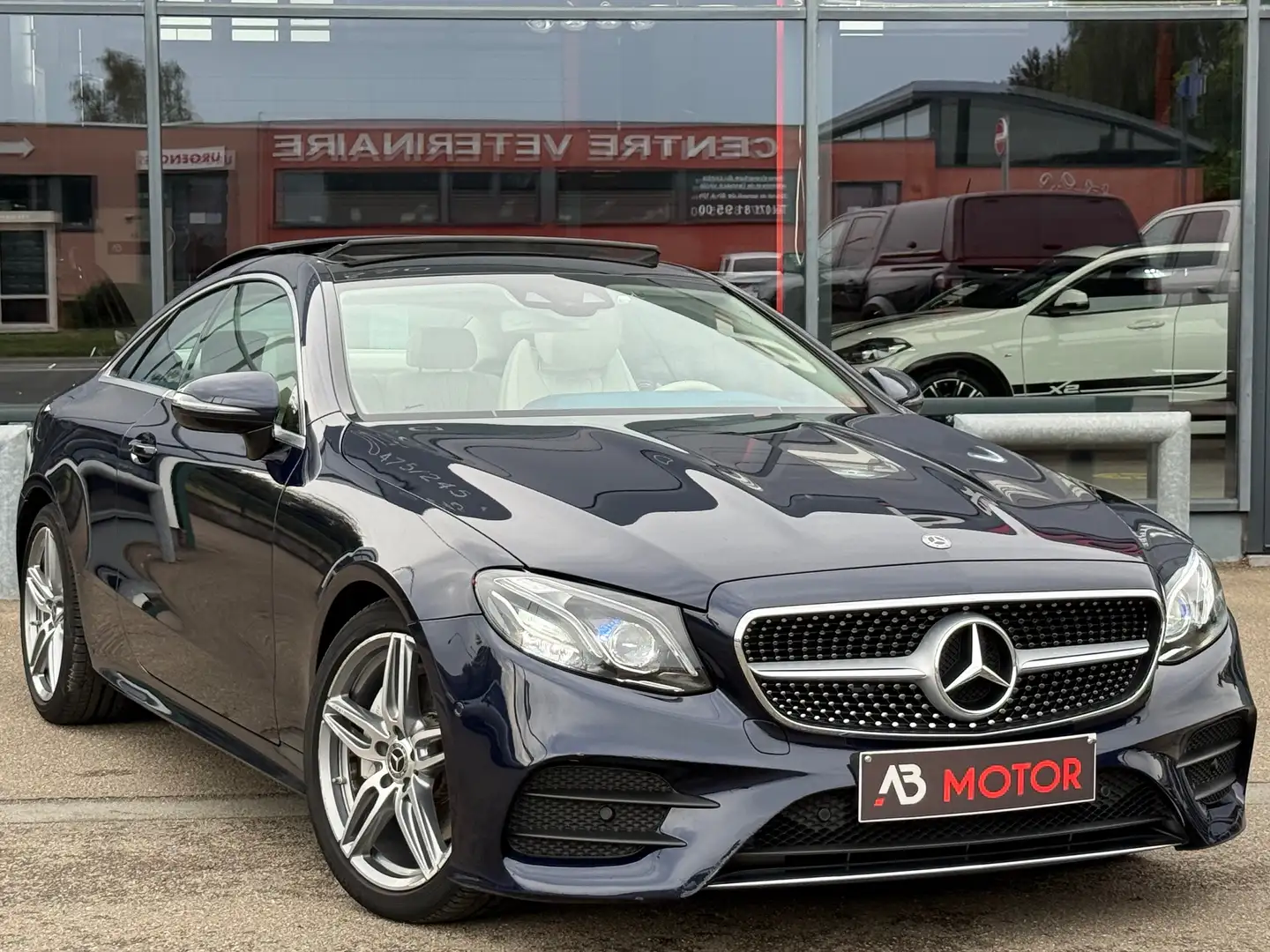 Mercedes-Benz E 220 d Coupe AMG GPS CAMERA HEAD-UP PANO MULTIBEAM LED Bleu - 1