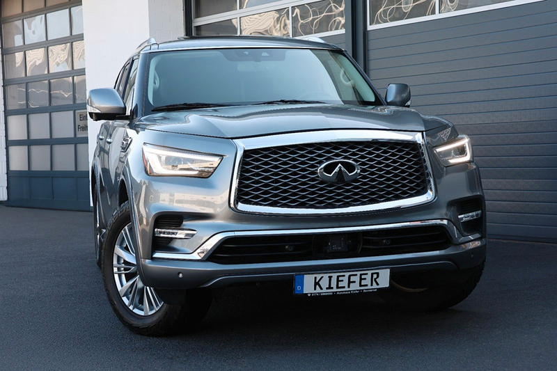 Infiniti QX80 5.6L V8 LUXE/7-Sitzer/360/BOSE/SHZ/LHZ/R20 — photo 2