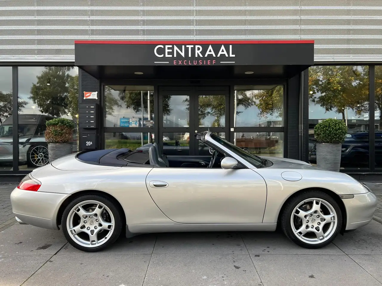 Porsche 911 Cabrio 3.4 Carrera |cabriokap nieuw)|lage km stand, foto 12