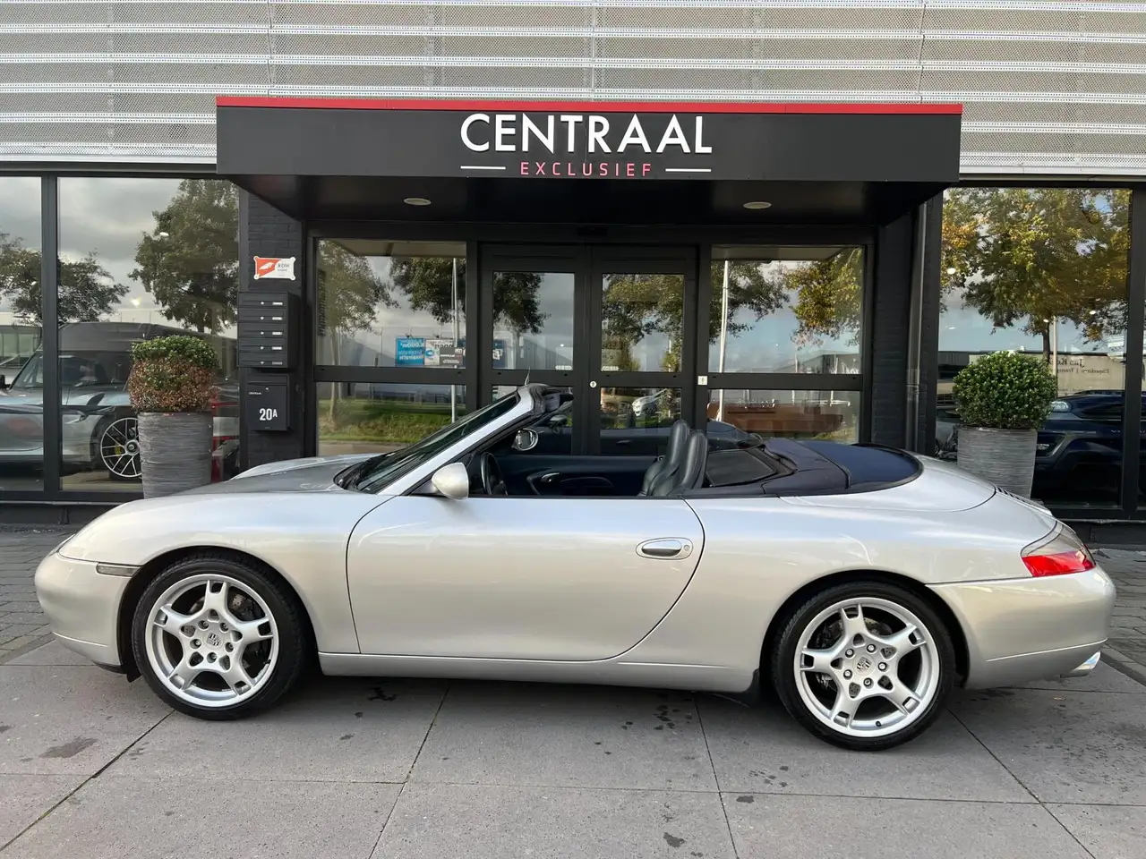 Porsche 911 Cabrio 3.4 Carrera |cabriokap nieuw)|lage km stand, foto 11