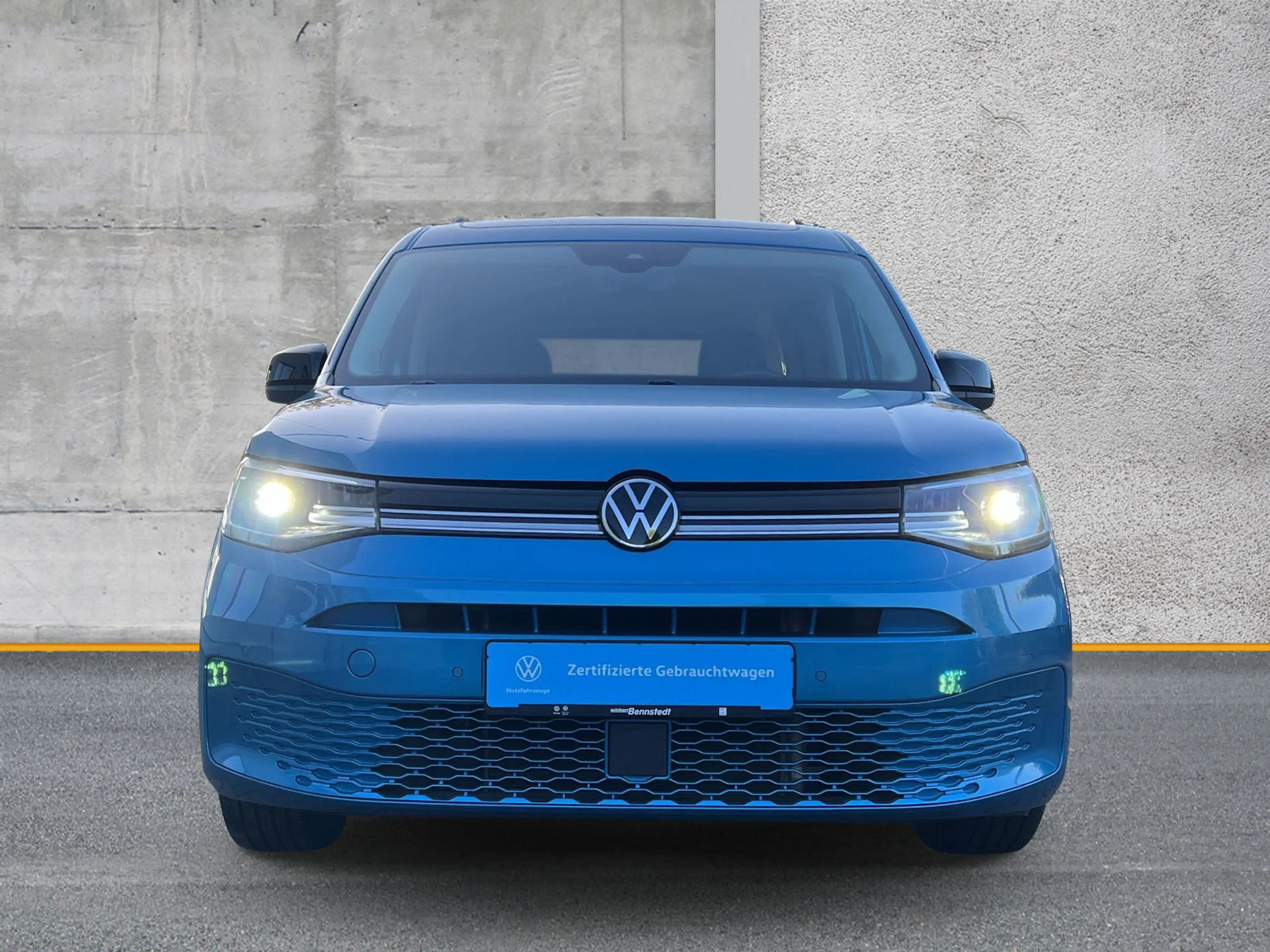 Volkswagen Caddy 2.0 TDI 4Motion Style 7-Si. LED AHK PANO APP — photo 5