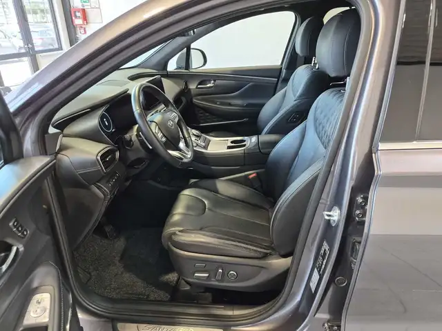 Hyundai Santa Fe view 8