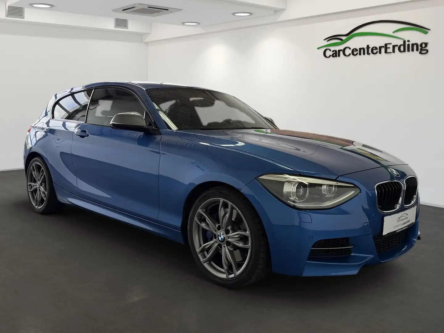 BMW 135 i 3-trg.*Xenon*NaviProf*Kamera*Leder*H&K*DAB Albastru - 2