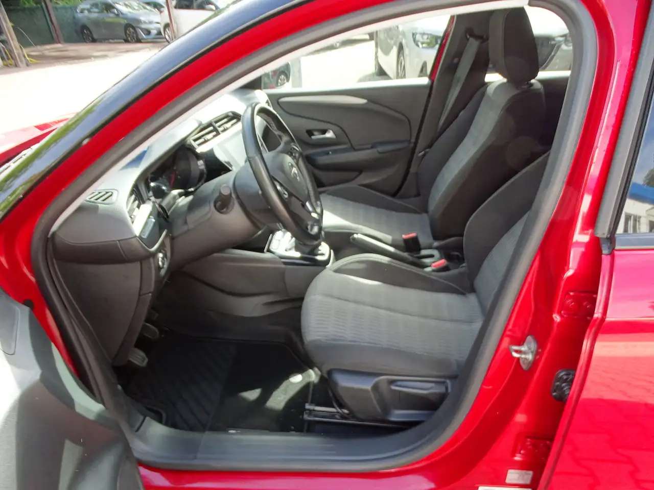 Opel Corsa 1.2 Edition mit Navi, миниатюра 9