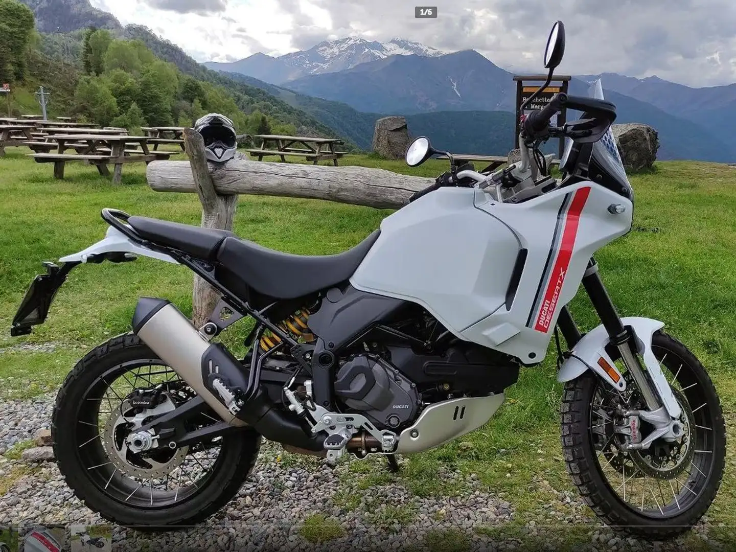 Ducati DesertX Bianco - 1