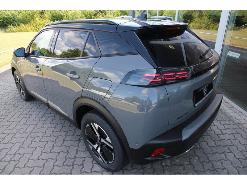 Peugeot 2008 GT PT 130 EAT8 LED AHK Carplay Massage — photo 4