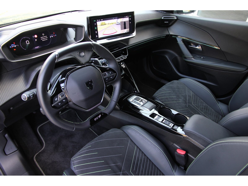Peugeot 2008 GT PT 130 EAT8 LED AHK Carplay Massage — photo 10