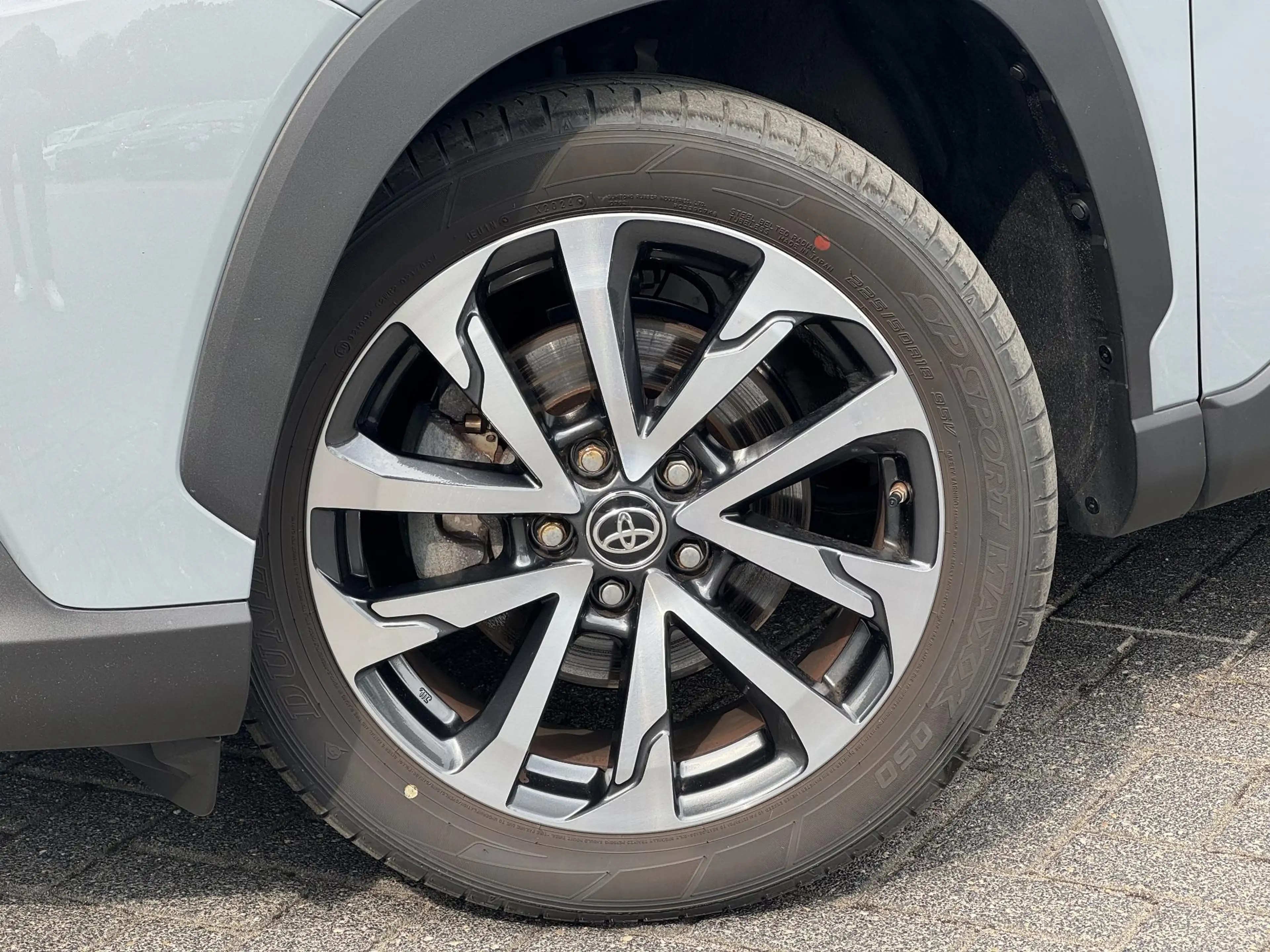 Toyota Corolla Cross Hybrid 140 Style — photo 5
