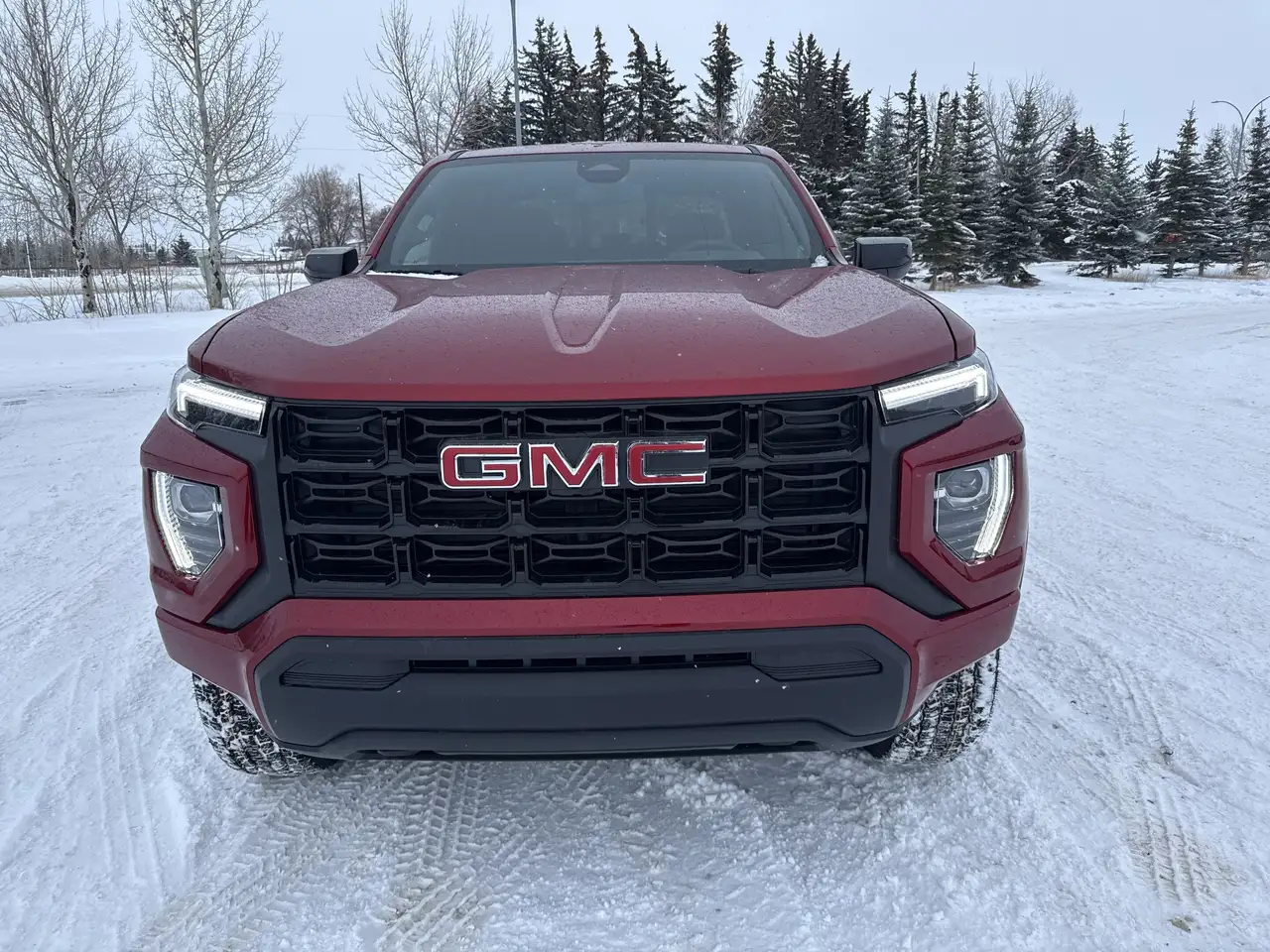 GMC Canyon снимка GMC Canyon