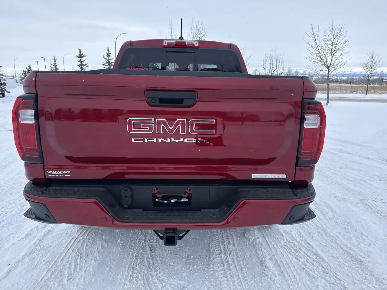 GMC Canyon снимка GMC Canyon