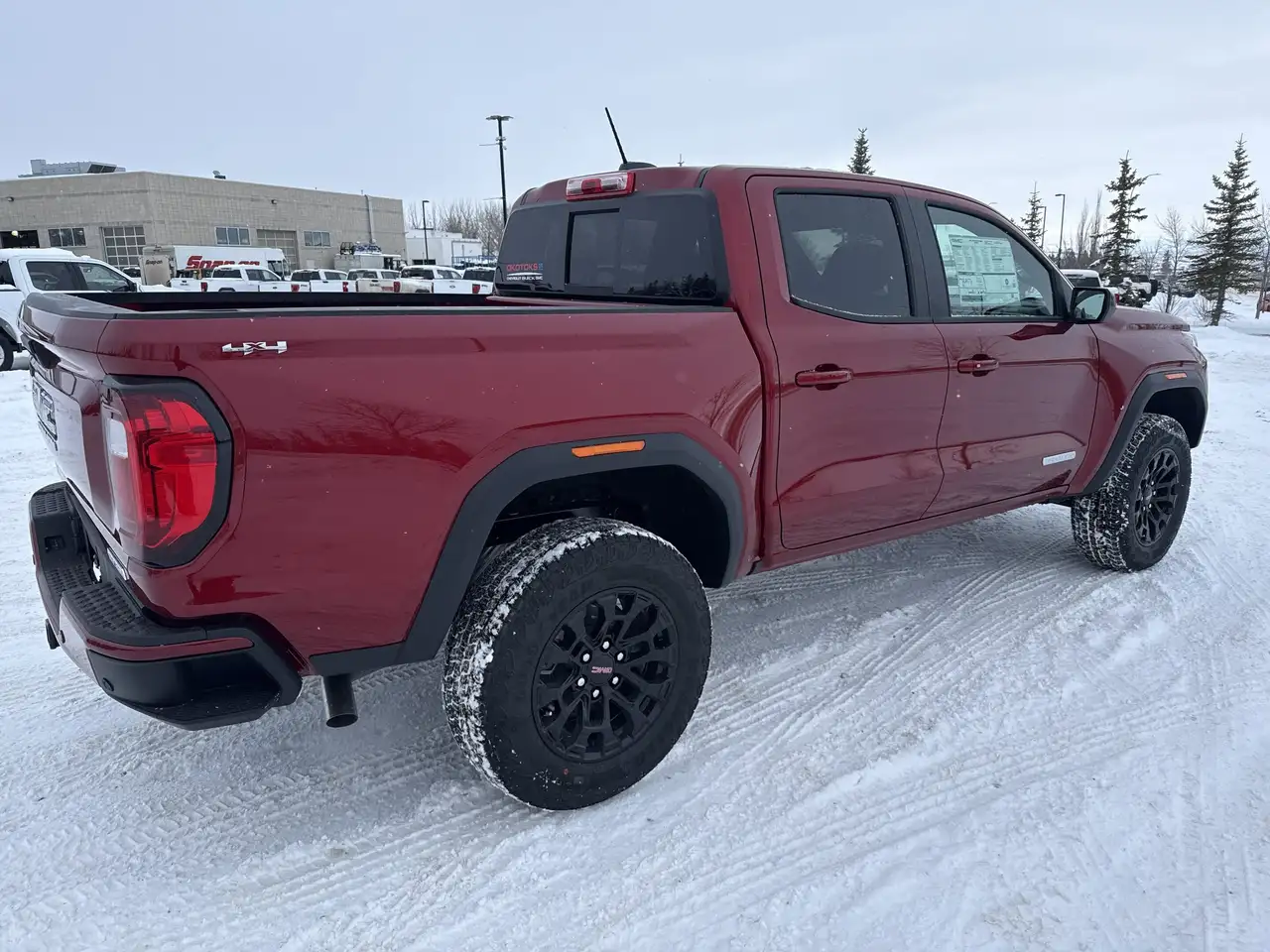GMC Canyon снимка GMC Canyon