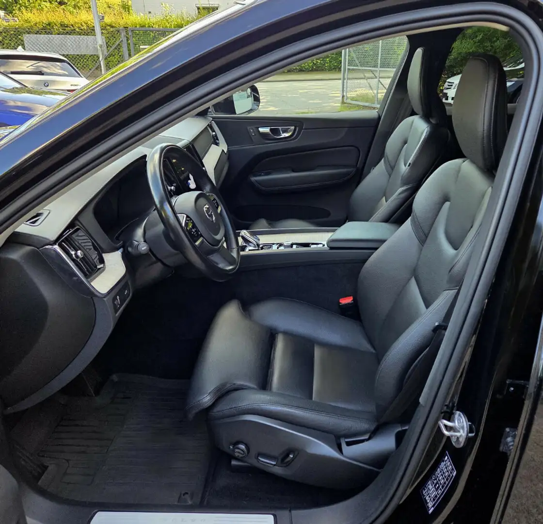 Volvo XC60 B4 D Inscription.Leder.Cam.AHK.KeylGo.Beam. Negro - 2
