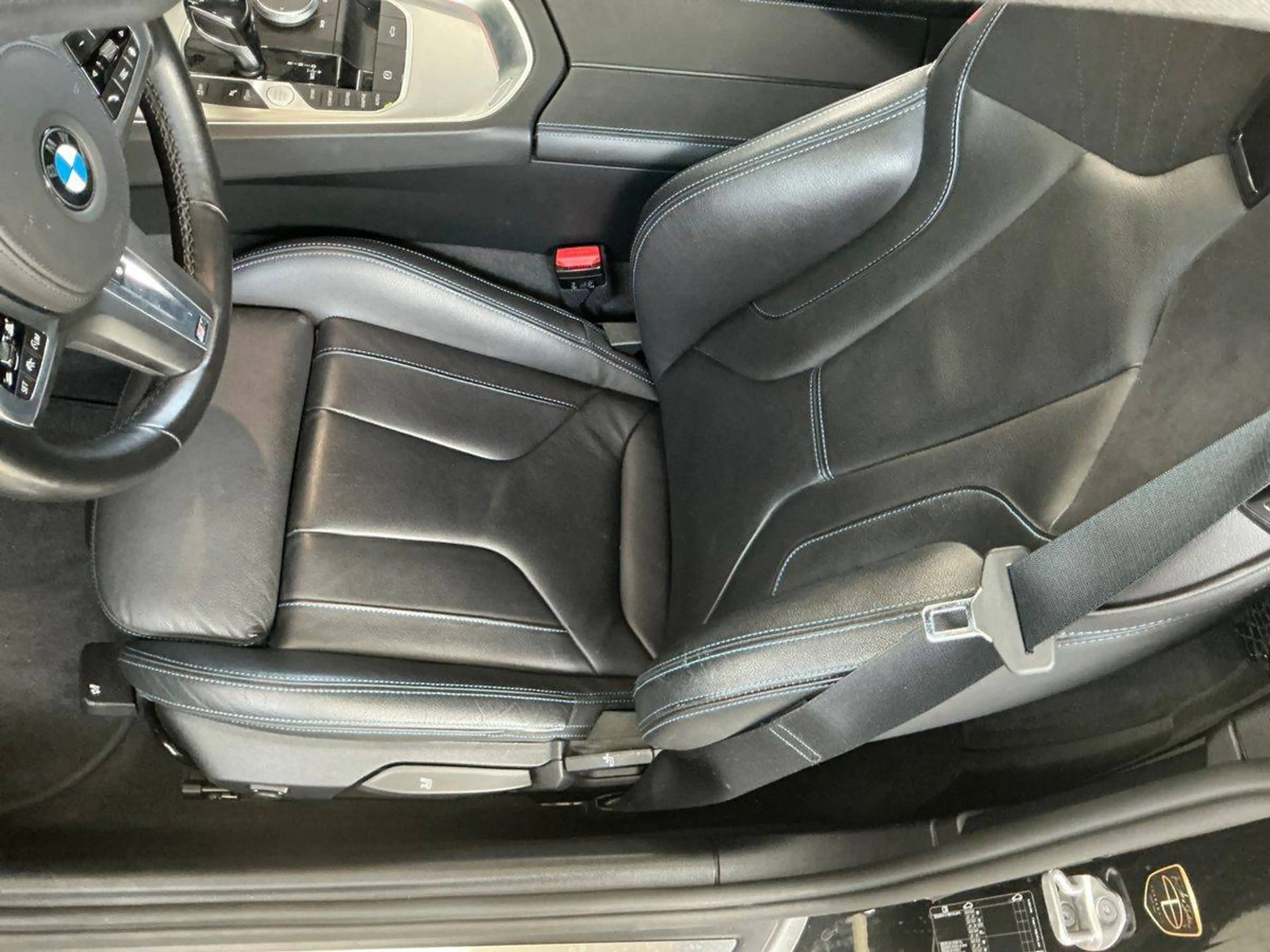 BMW Z4 M M40 i — photo 11
