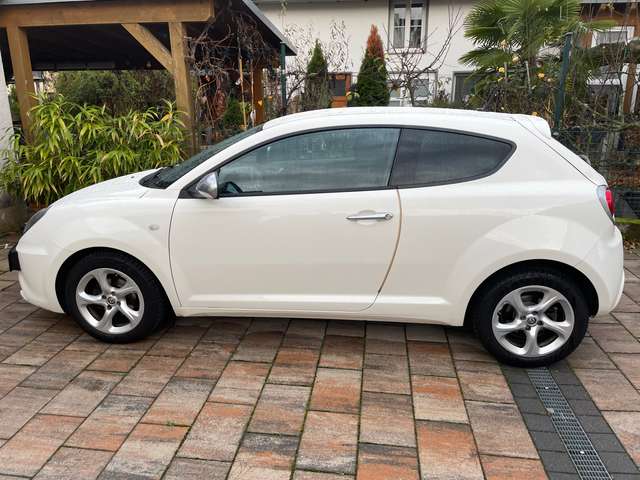 Imagine Alfa Romeo MiTo Mito 0.9 8V Turbo Twinair Super