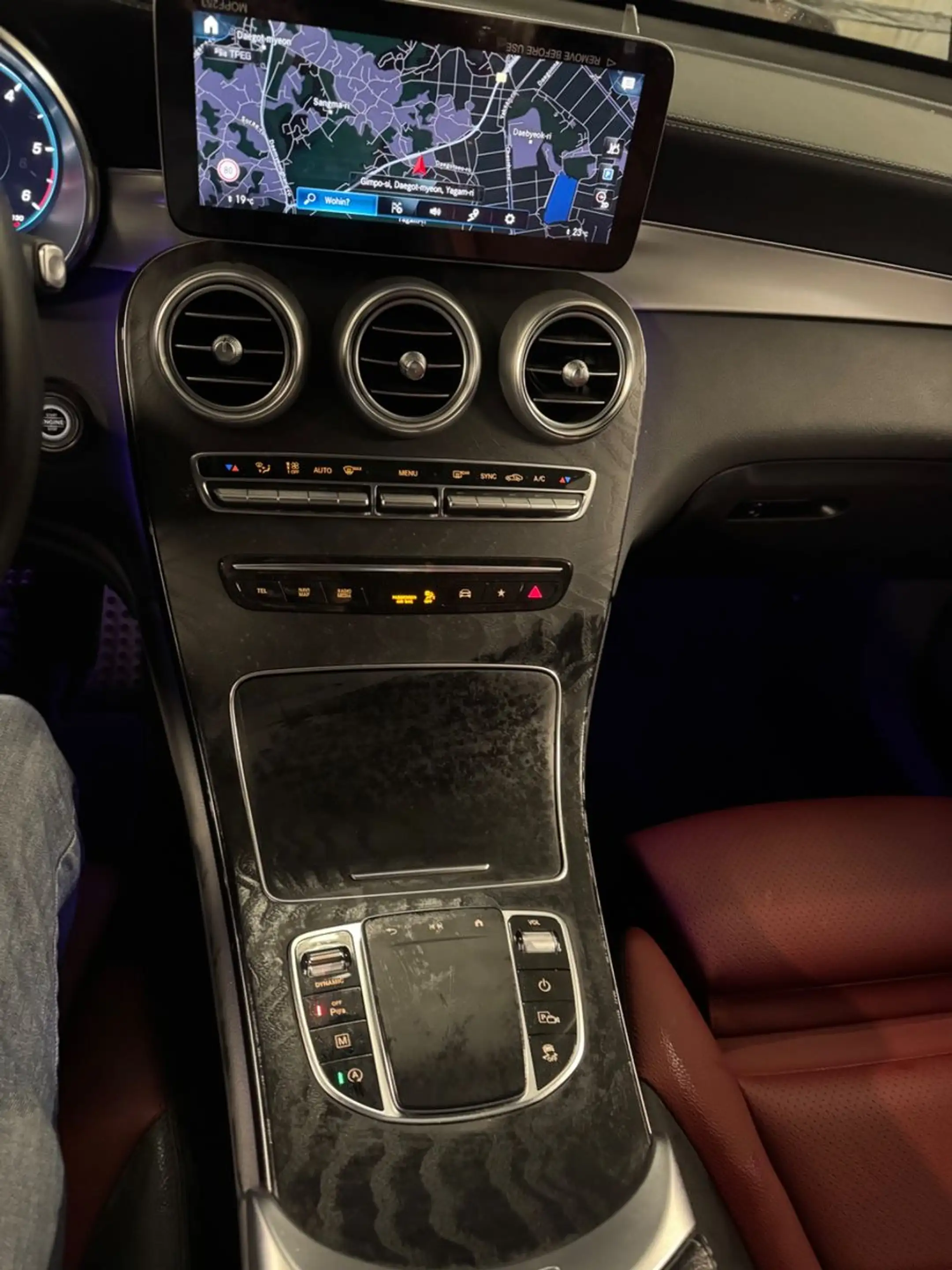 Mercedes-Benz GLC 220 d Klasse Coupe*AMG Paket 4Matic*Voll Auss — photo 4