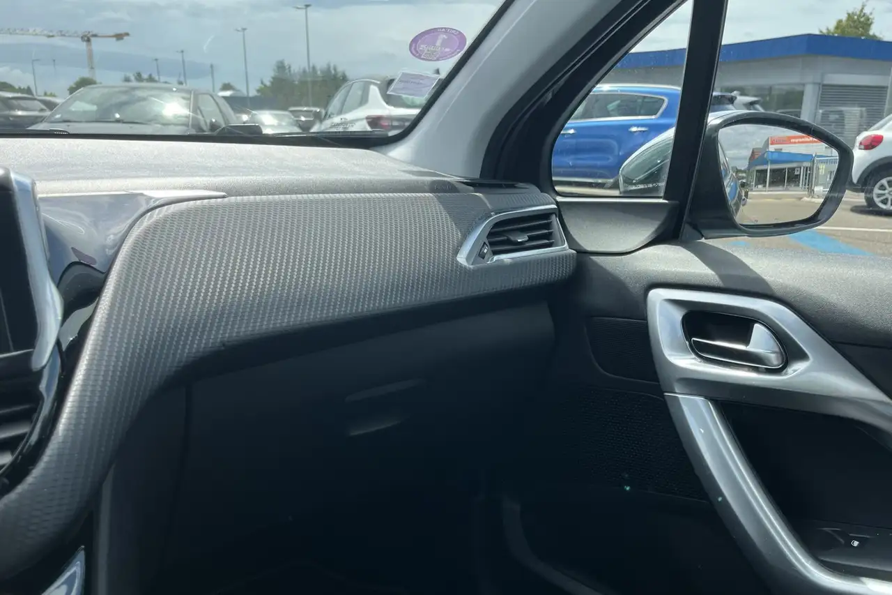 Peugeot 2008 2008 — photo 28