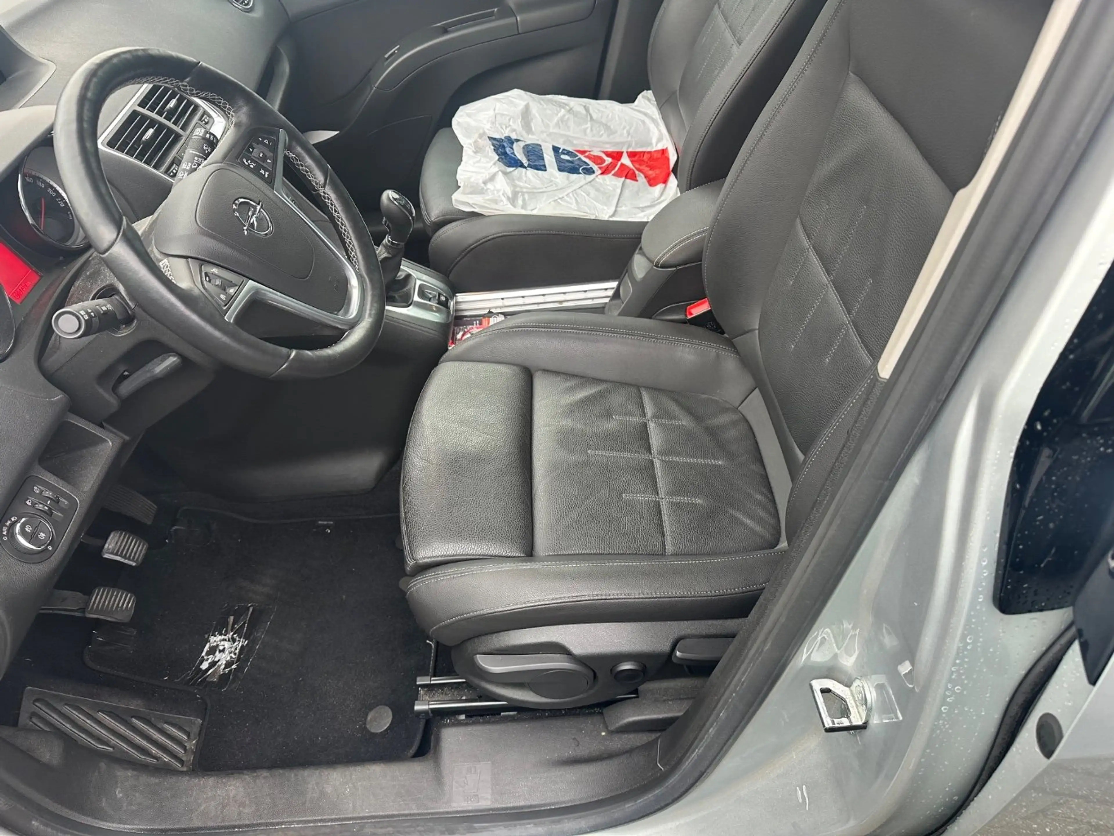 Opel Meriva 1.4 Turbo Blitz | Achteruitrijcamera | Airco (auto — photo 5