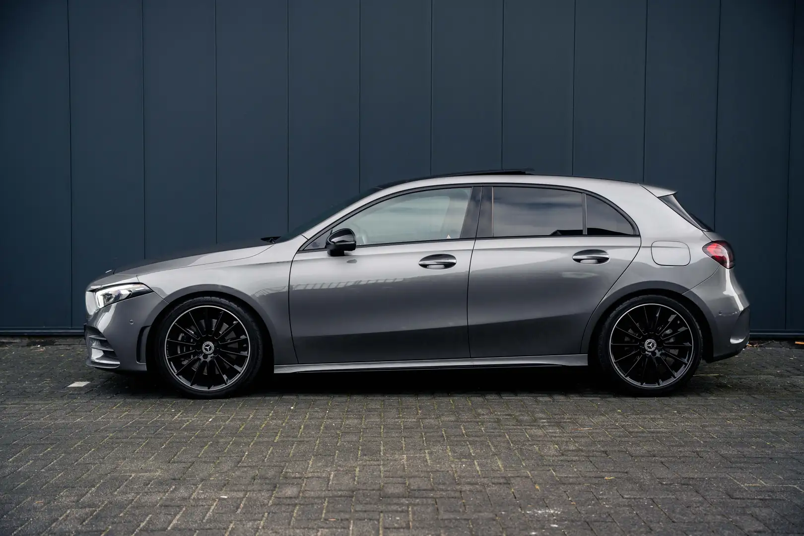 Mercedes-Benz A 250 FABRIEKSGARANTIE 6 maanden! Grijs - 2