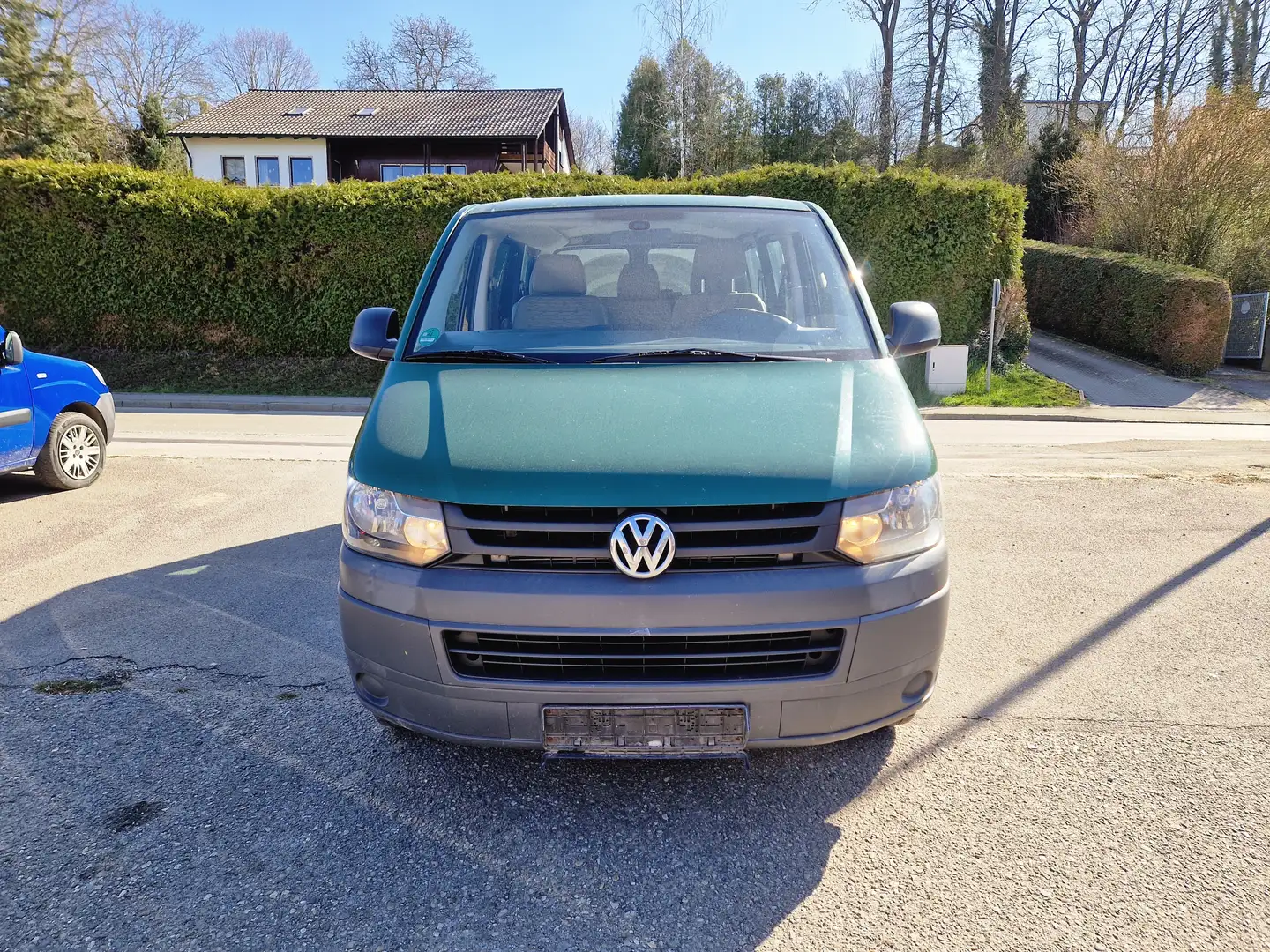 Volkswagen T5 Kombi T5 Transporter *8Sitze*4x4*Navi*Klima Verde - 1