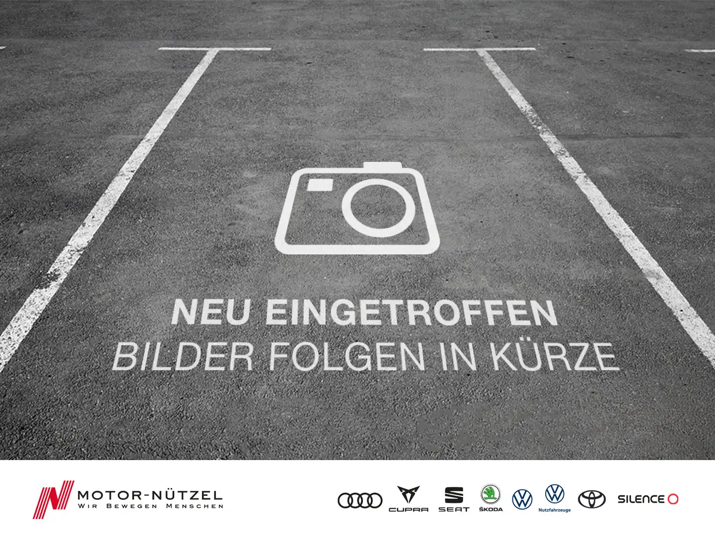 Mercedes-Benz C 300 T AMG-LINE LED+NAV+ACC+RFK+SHZ+DAB+AHK+18" Kék - 1