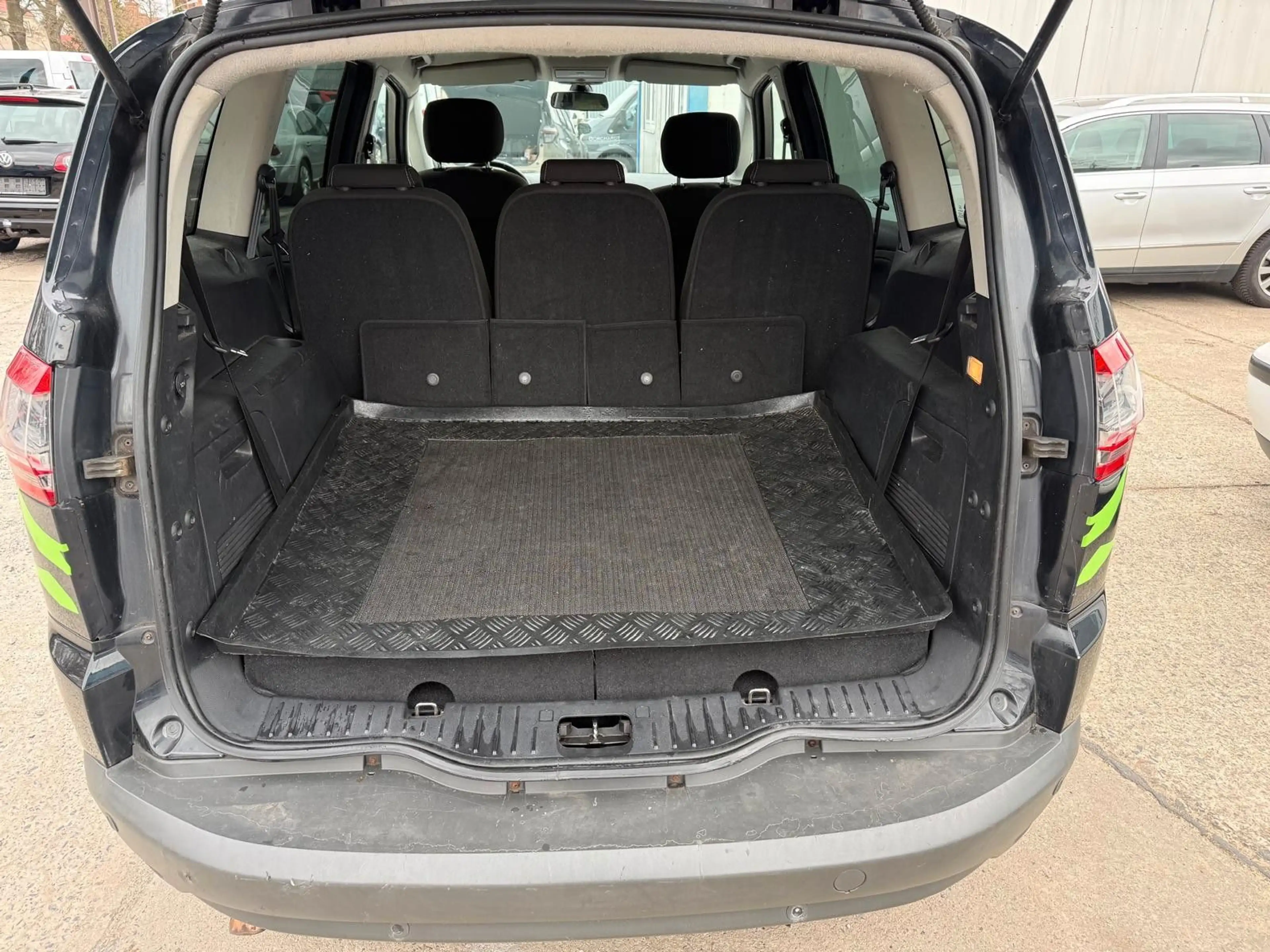 Ford S-Max S-MAX Trend*7 SITZE*TUV NEU*AHK*2 HAND* — photo 12