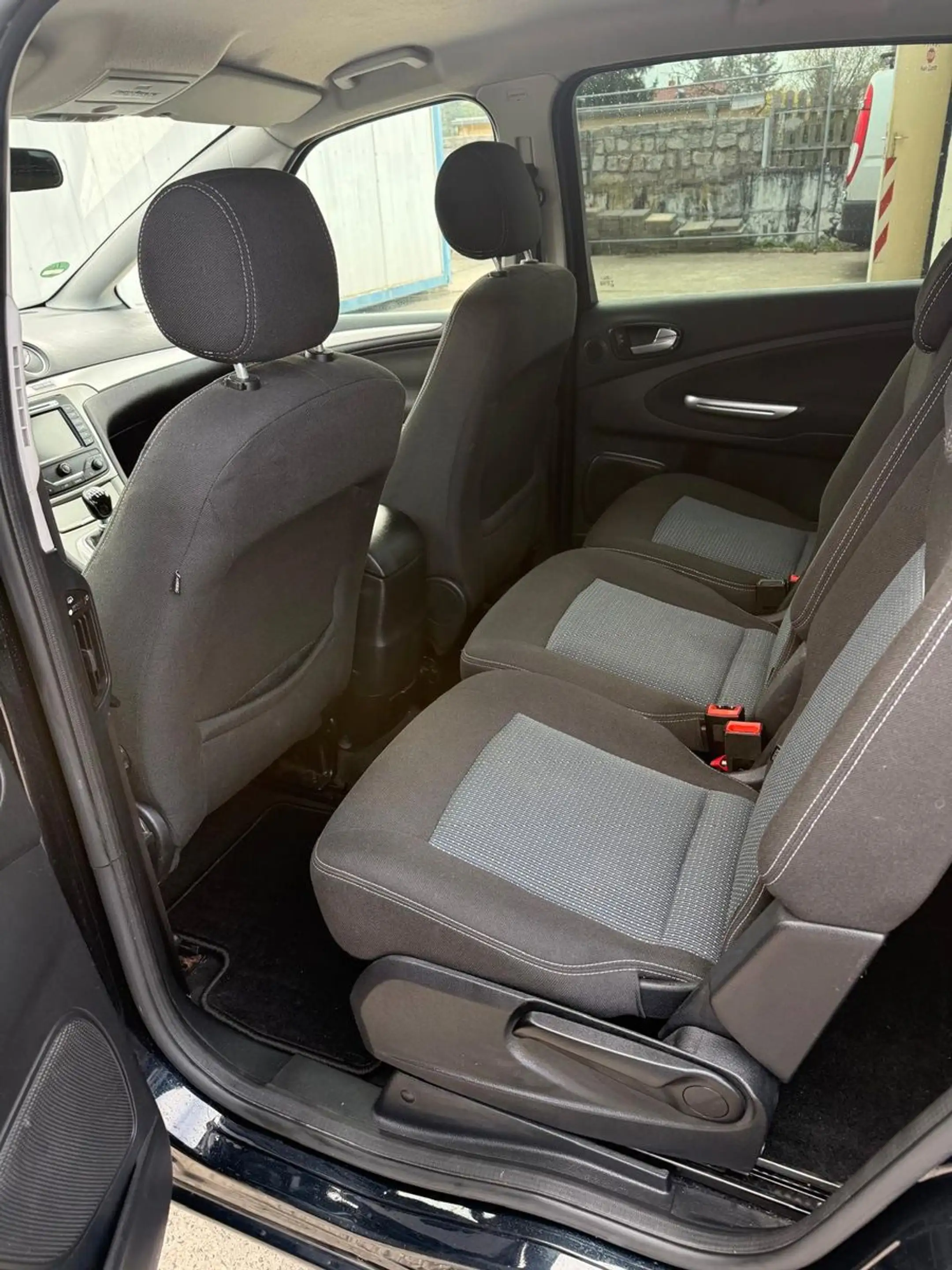 Ford S-Max S-MAX Trend*7 SITZE*TUV NEU*AHK*2 HAND* — photo 10