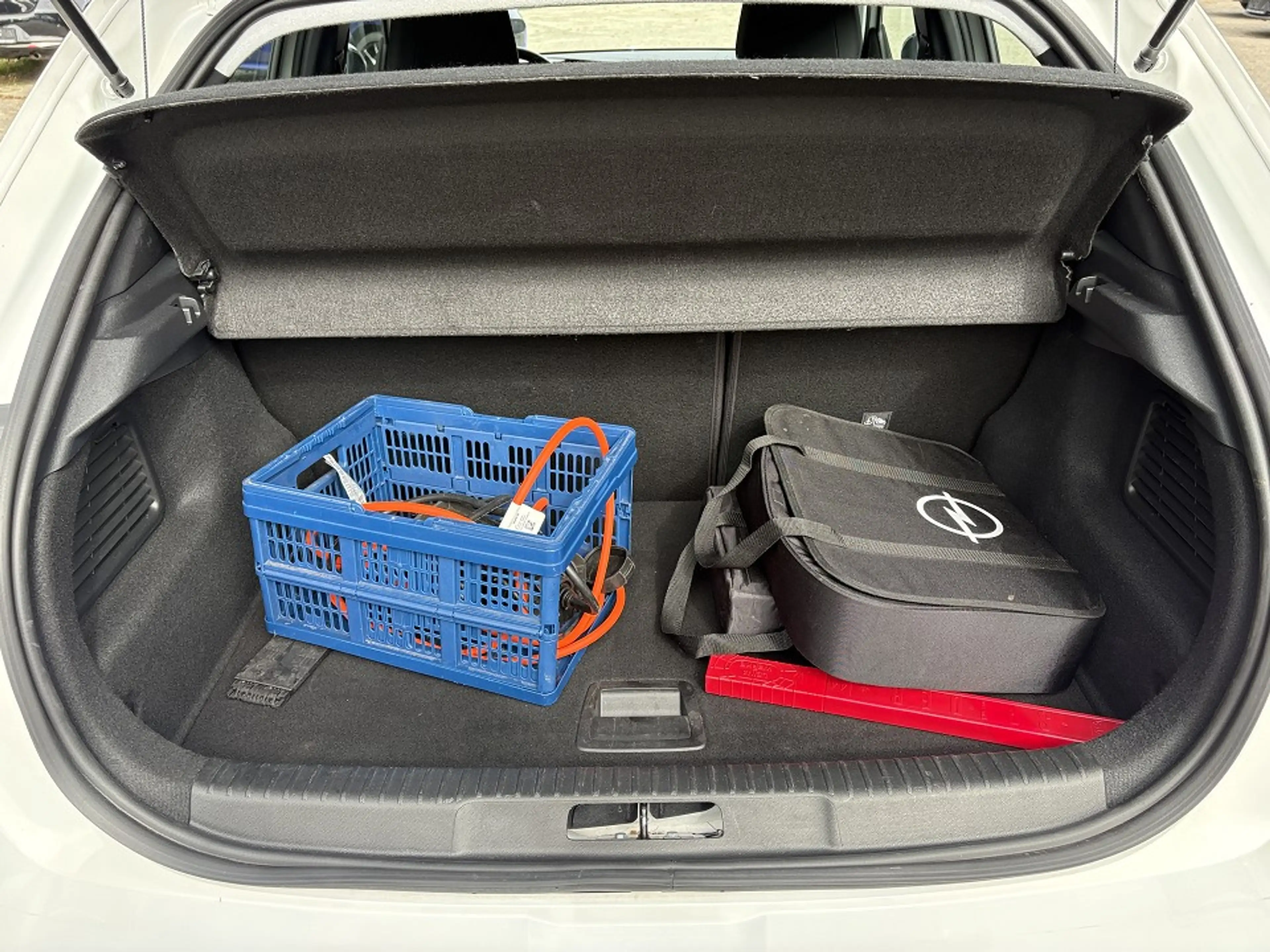 Opel Mokka-E Elegance , LED , NAVI, R.Kamera — photo 11