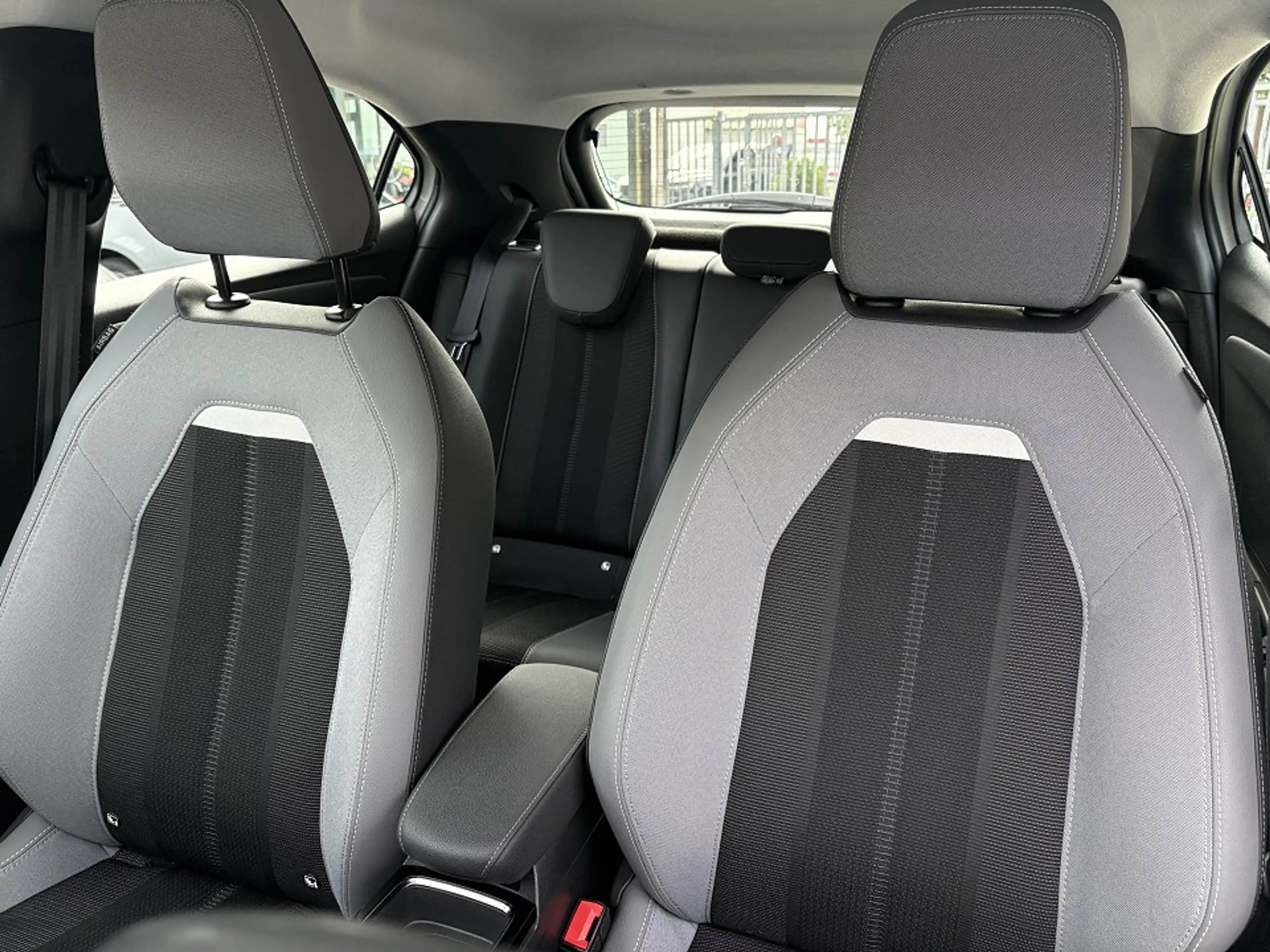 Opel Mokka-E Elegance , LED , NAVI, R.Kamera — photo 8