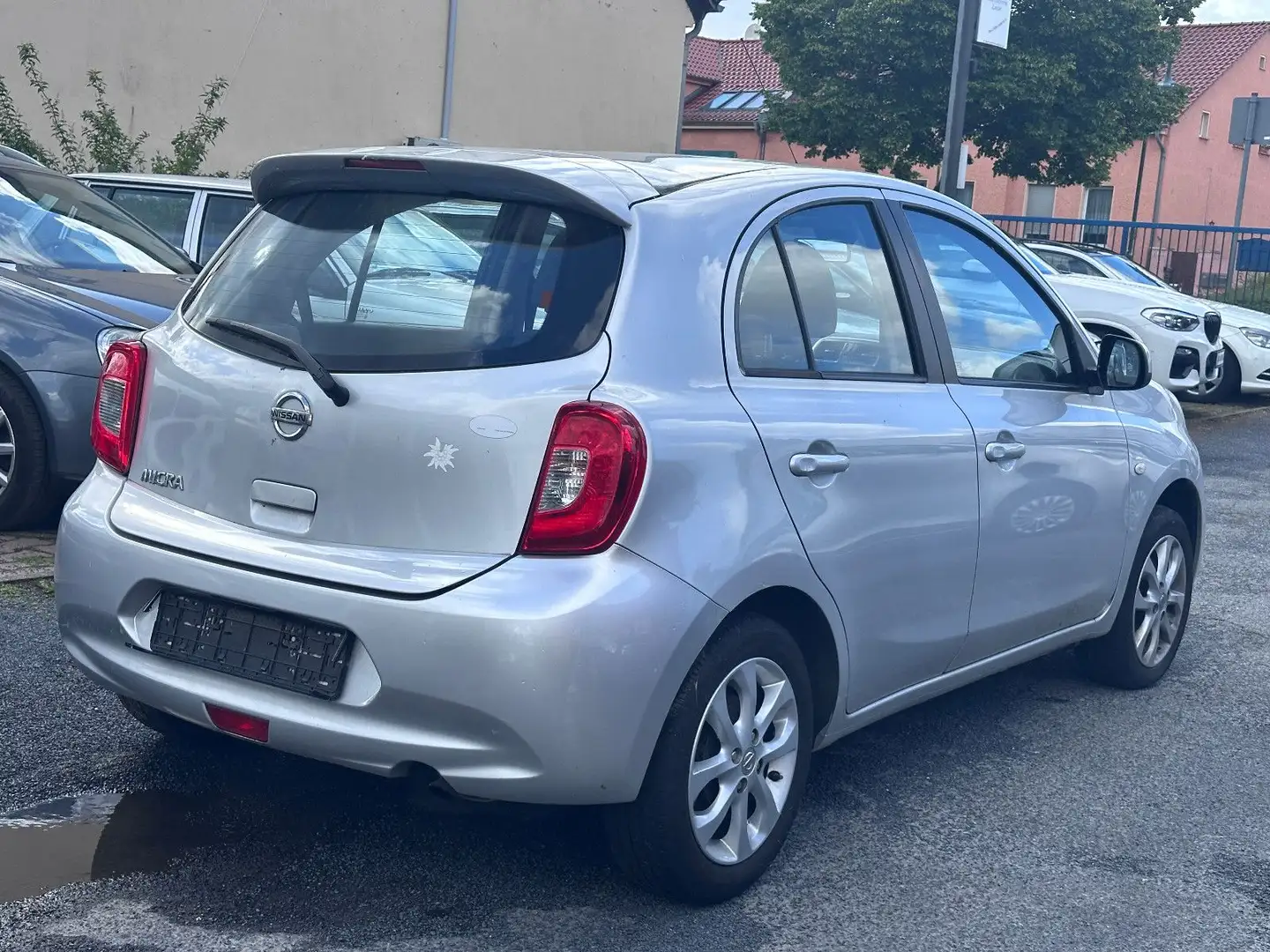 Nissan Micra 1,2   KLIMAAUTOMATIK + SIITZHEIZUNG + TÜV Silber - 2