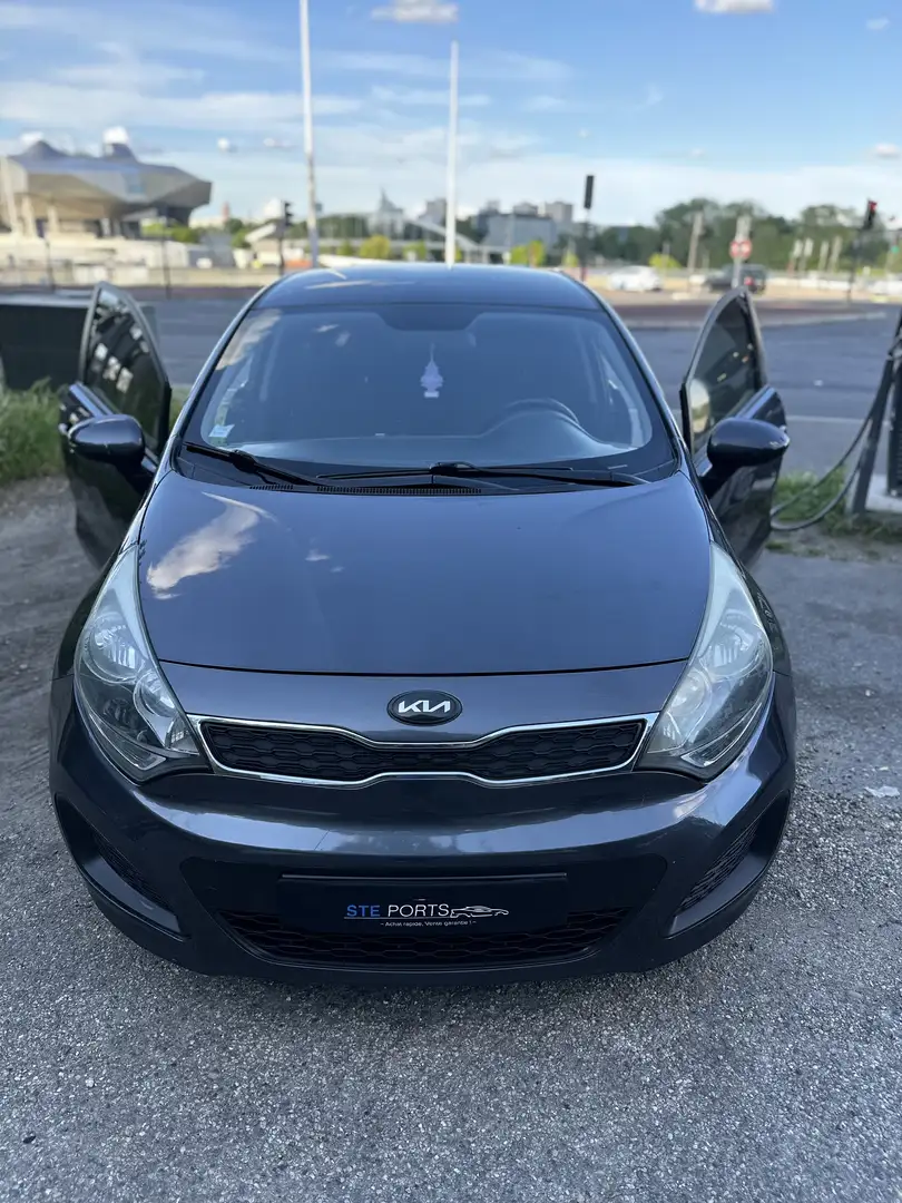 Kia Rio 1.1 CRDi 75 ISG Style Gris - 1