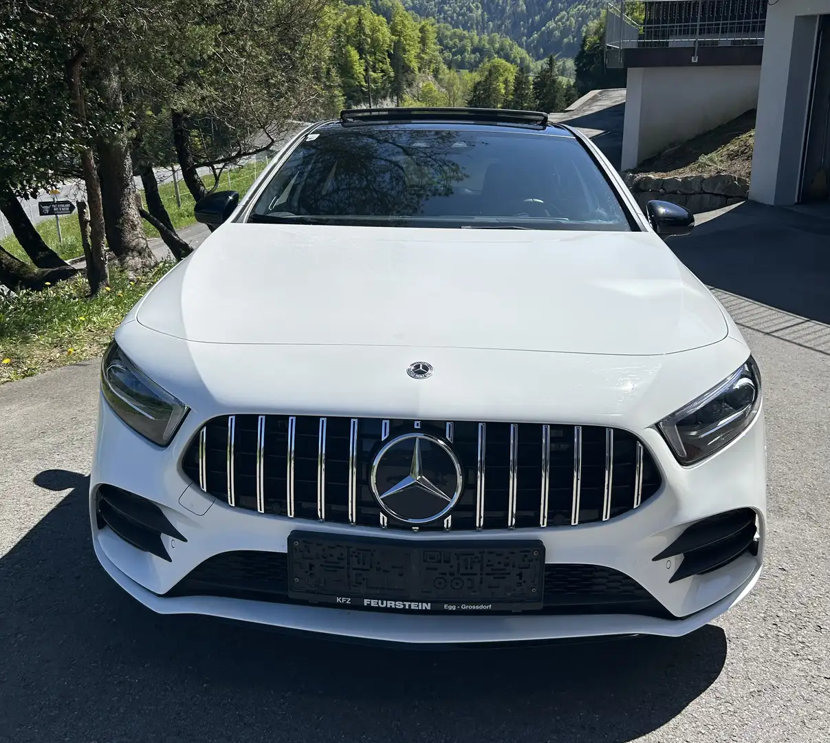 Mercedes-Benz A 250 Aut. Weiß - 1