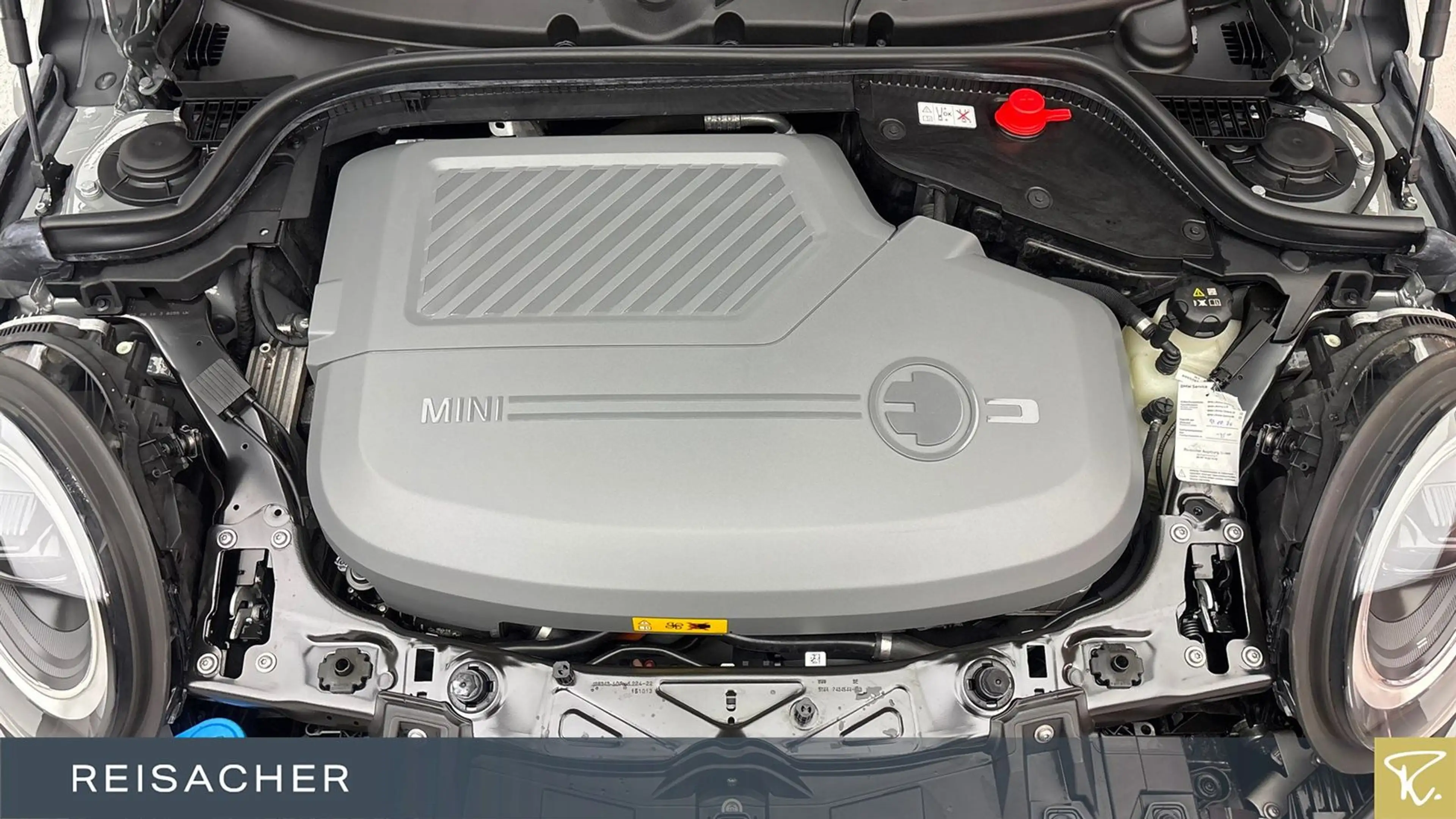 MINI Cooper SE Essential-Trim Navi SpoSi DA LED DAB+ — photo 7