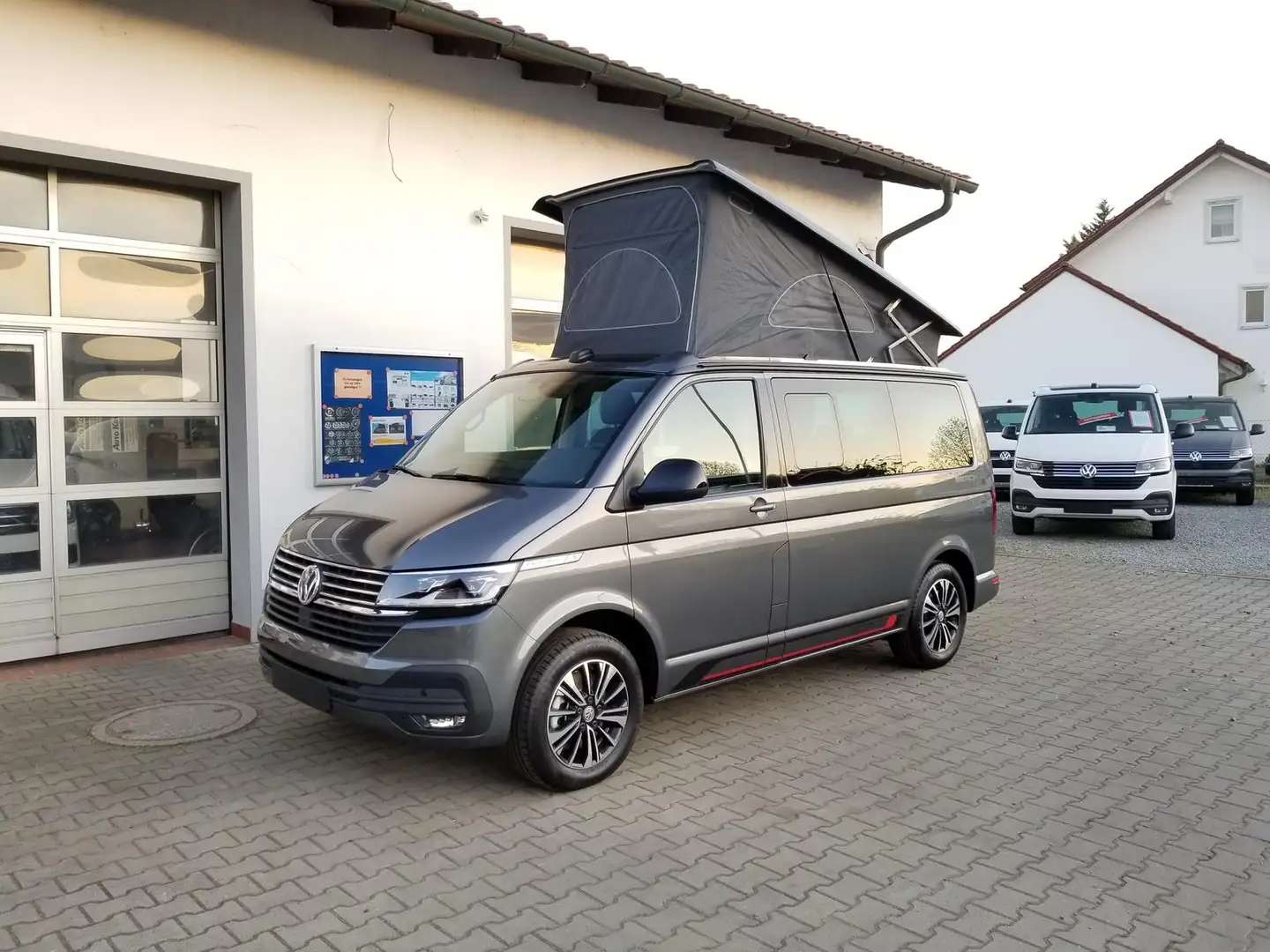 Volkswagen T6.1 California Beach Camper Edition 35 DSG + 5-Jahre Garantie + S Gris - 2